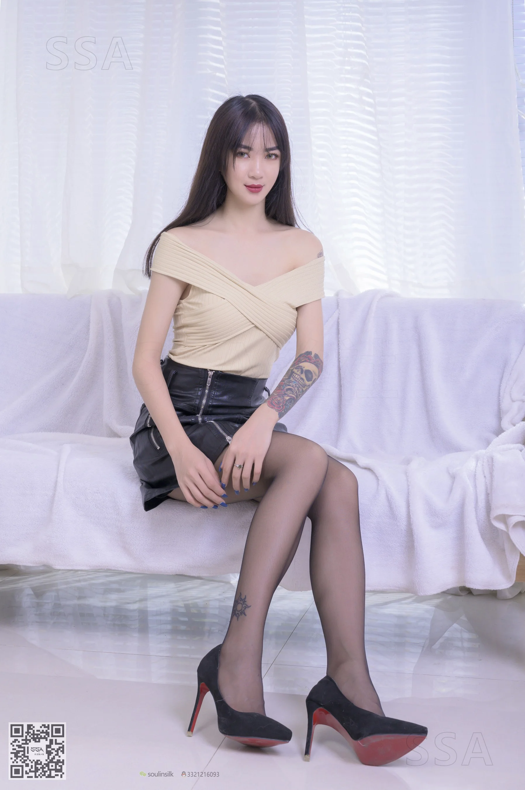 [SSA丝社] No.220 淼淼 – 健身教练的皮裙遐想 - 爱照片