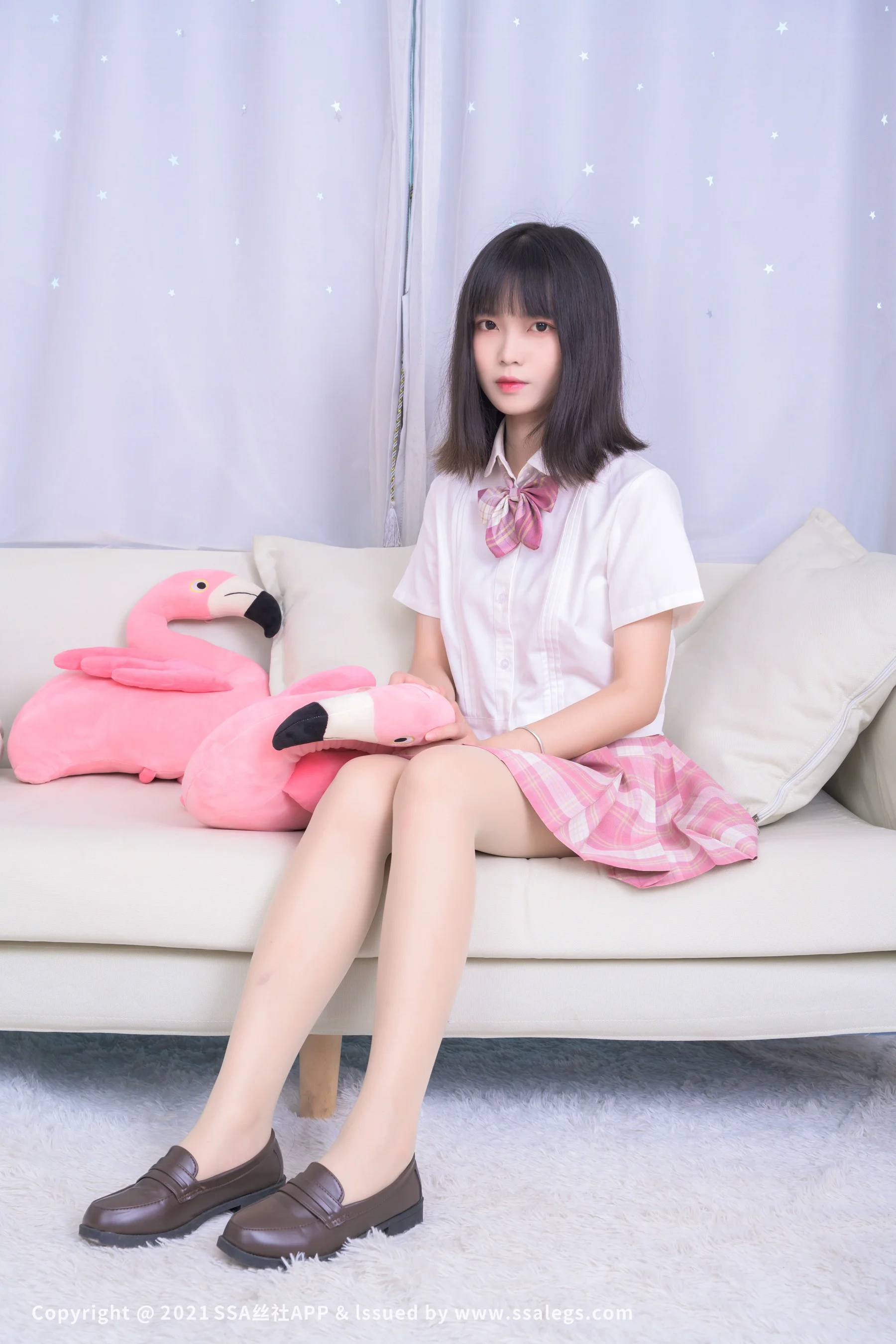 [SSA丝社] No.700 丹丹 – 肉丝袜美脚（上） - 爱照片