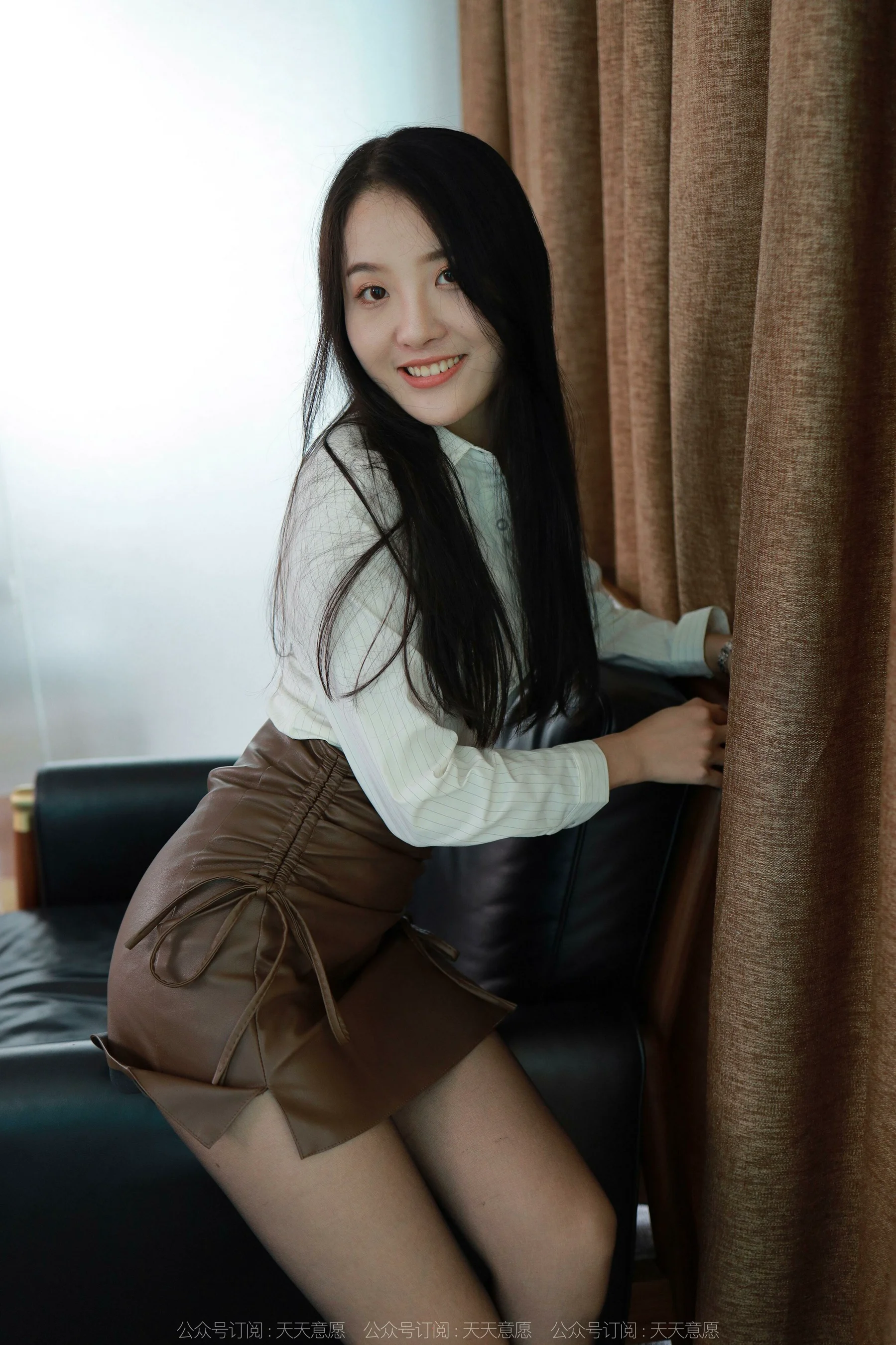 [IESS异思趣向] 丝享家 1133：婉萍《温柔嘿丝》 - 爱照片