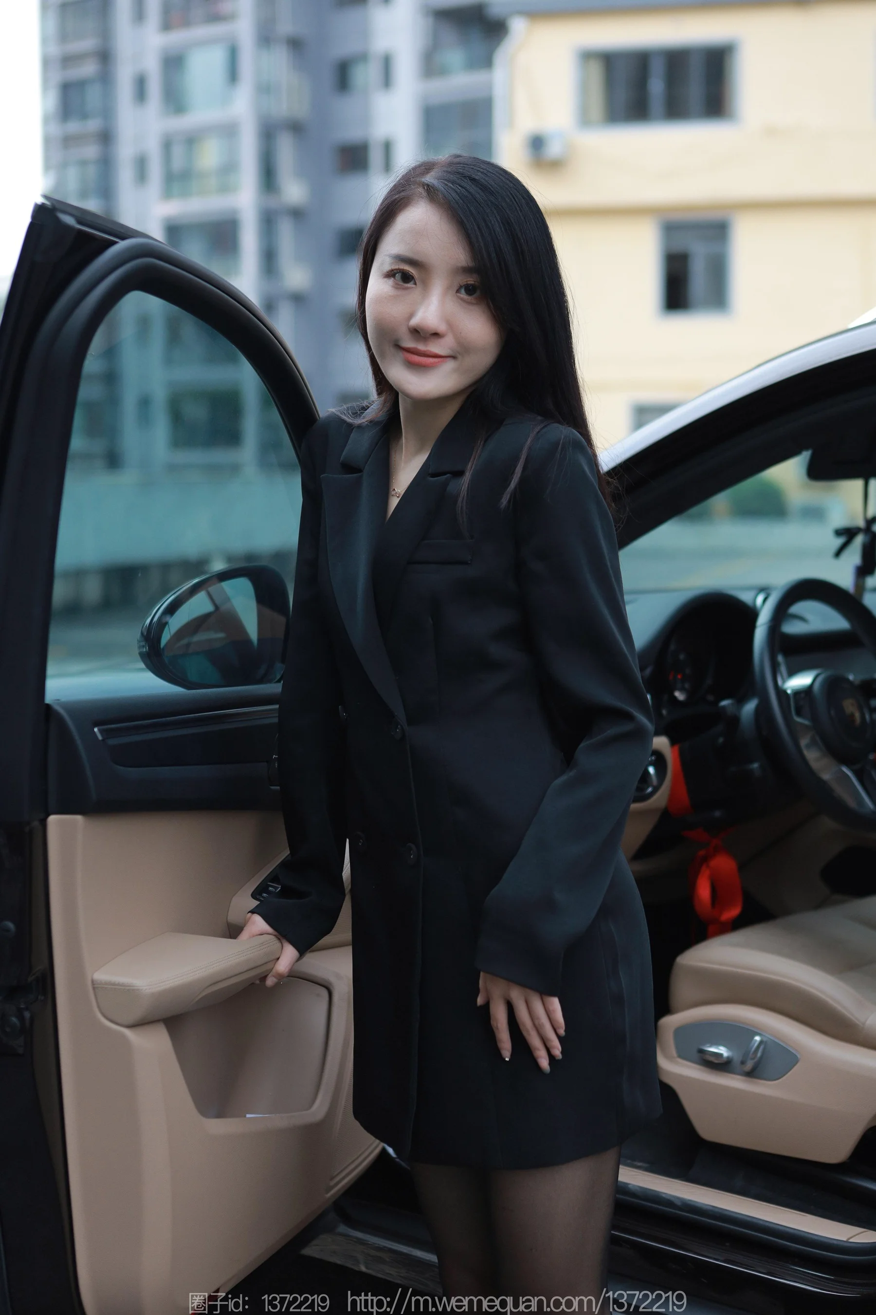 [IESS异思趣向] 丝享家 1425 婉萍《小辣椒》 - 爱照片