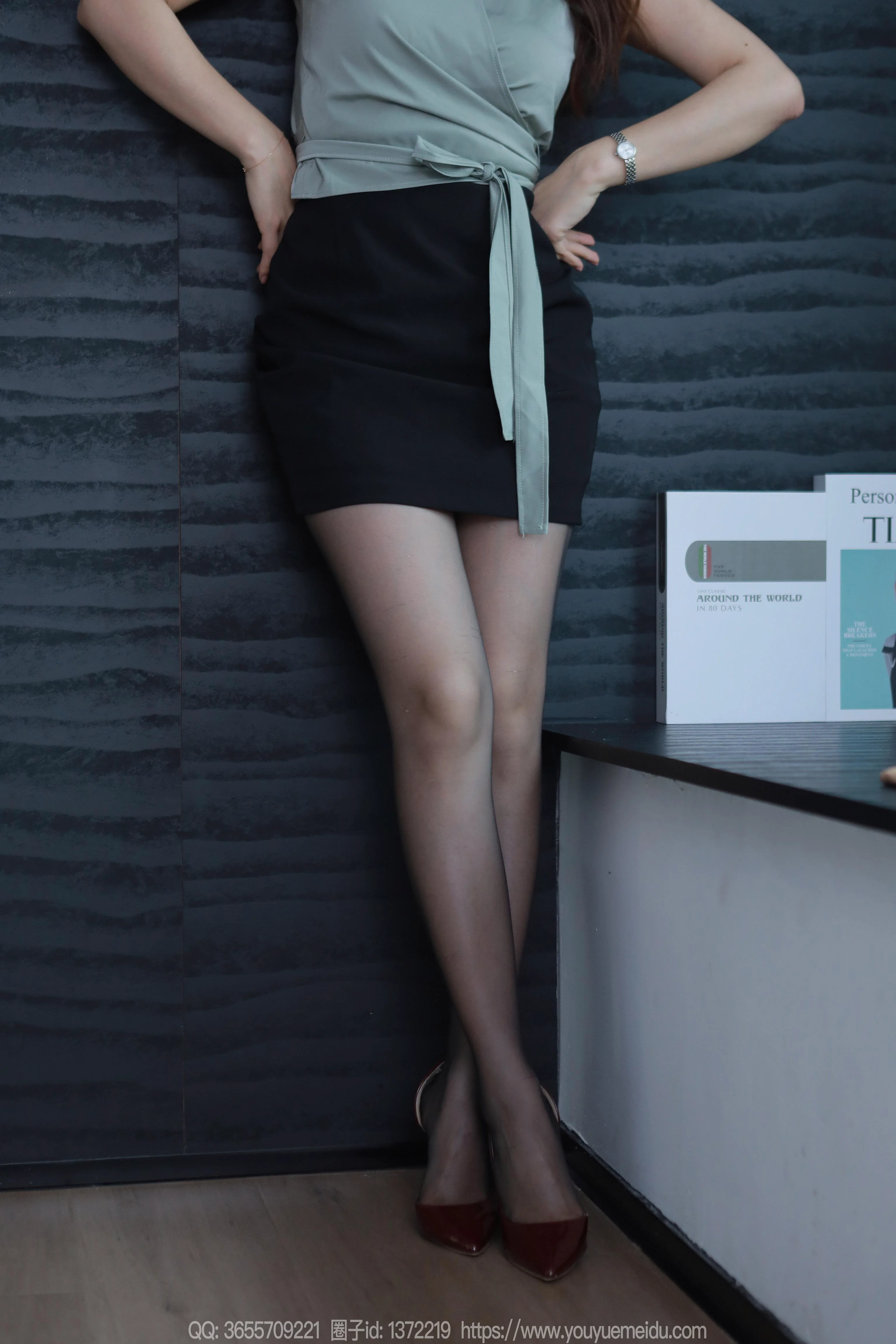 [IESS异思趣向] 丝享家 1720 小婕《嘿丝秘书》 - 爱照片