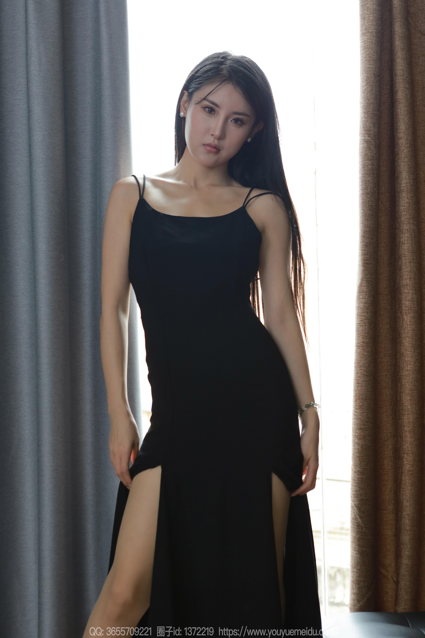[IESS异思趣向] 丝享家 1857 婉萍《黑色礼裙（下）》 - 爱照片