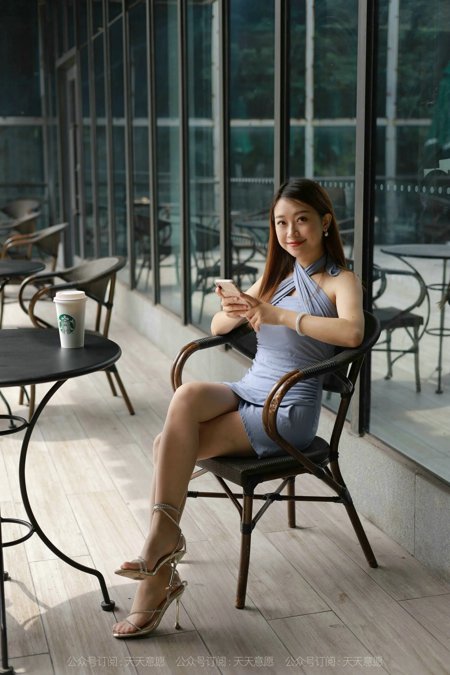 [IESS异思趣向] 丝享家 915：小婕 《咖啡店邂逅网紅美女》 - 爱照片