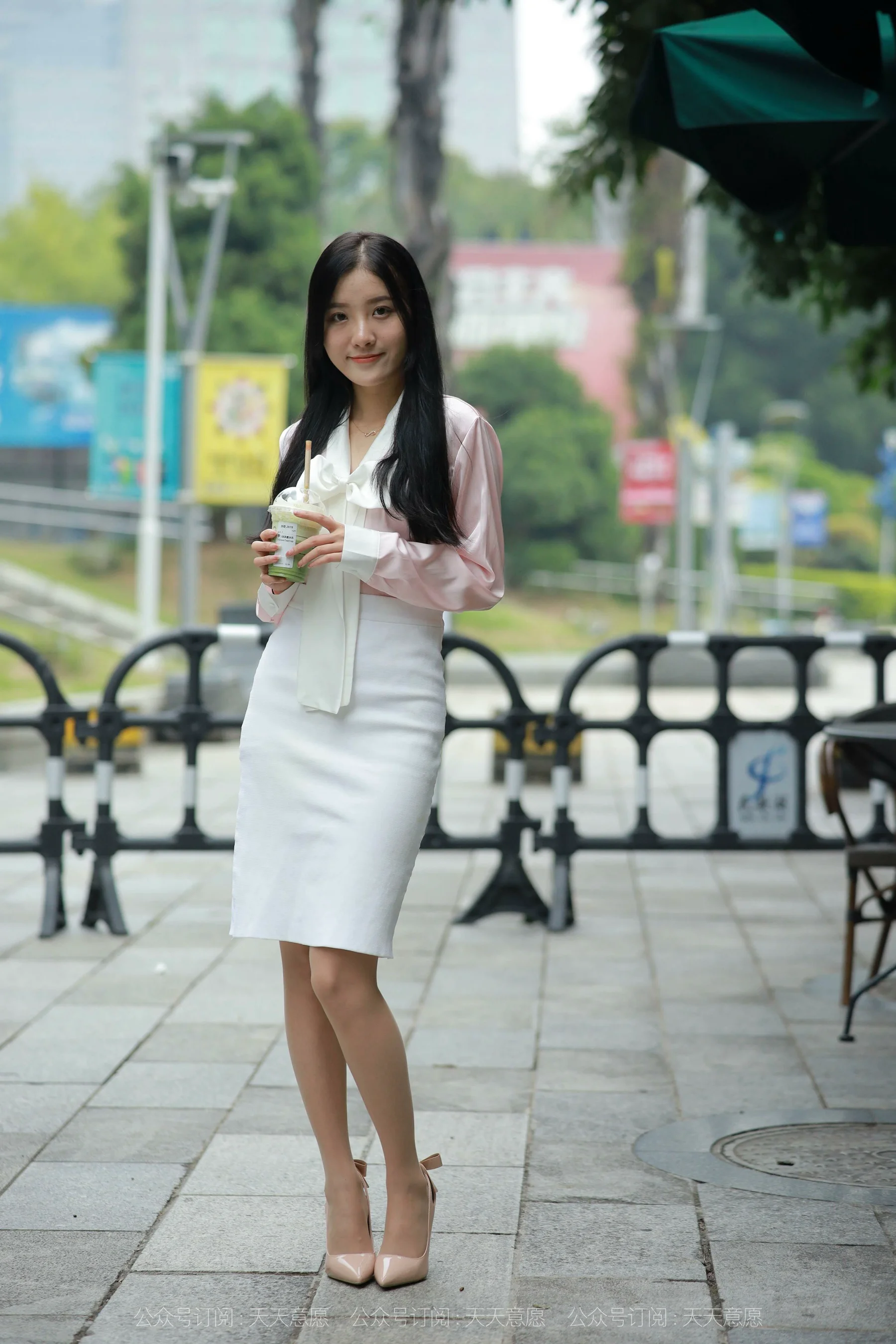 [IESS异思趣向] 丝享家 978：婉苹 《粉红色的回忆》 - 爱照片