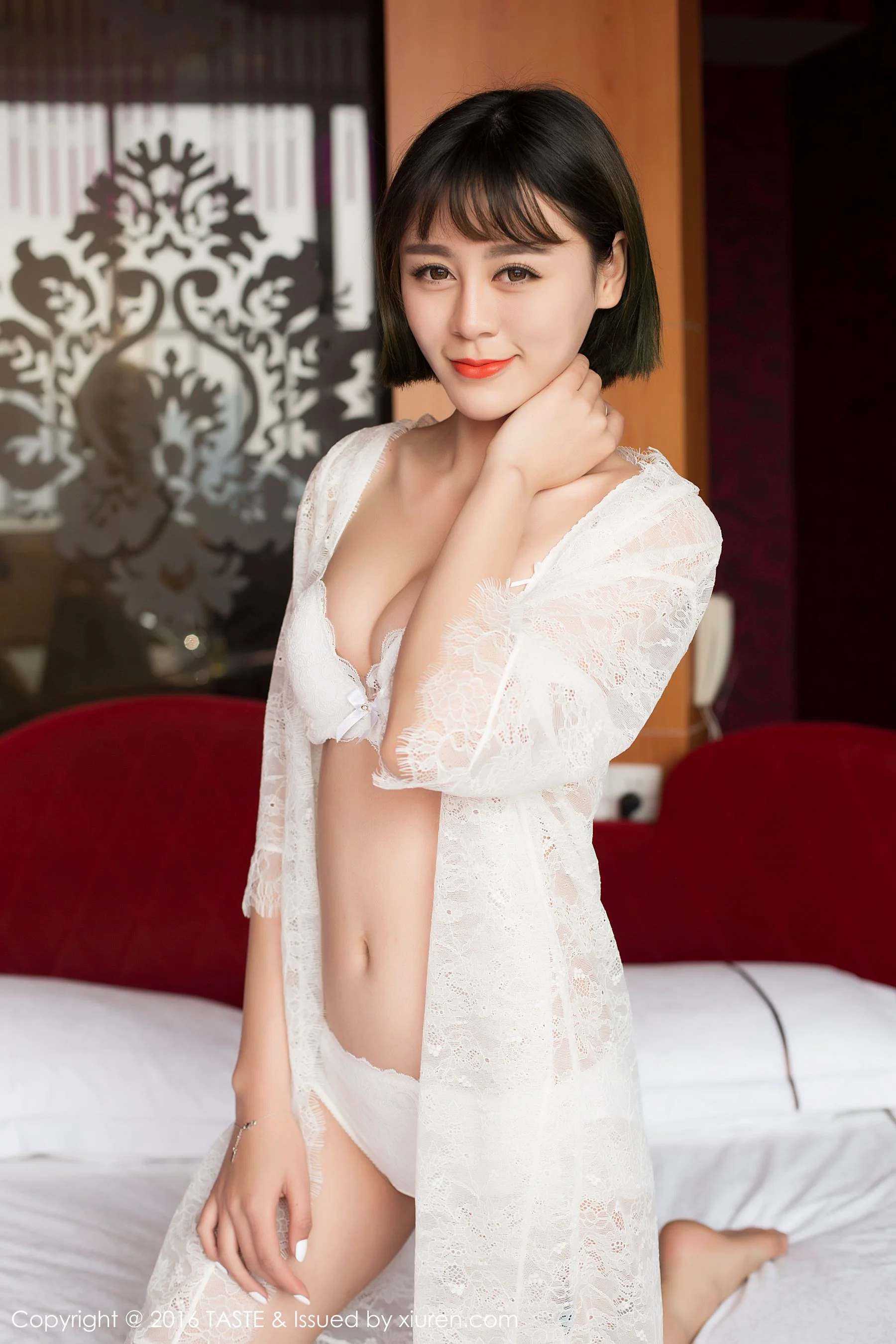 巨乳尤物汪萌萌 [TASTE顽味生活] Vol.010 写真集 - 爱照片