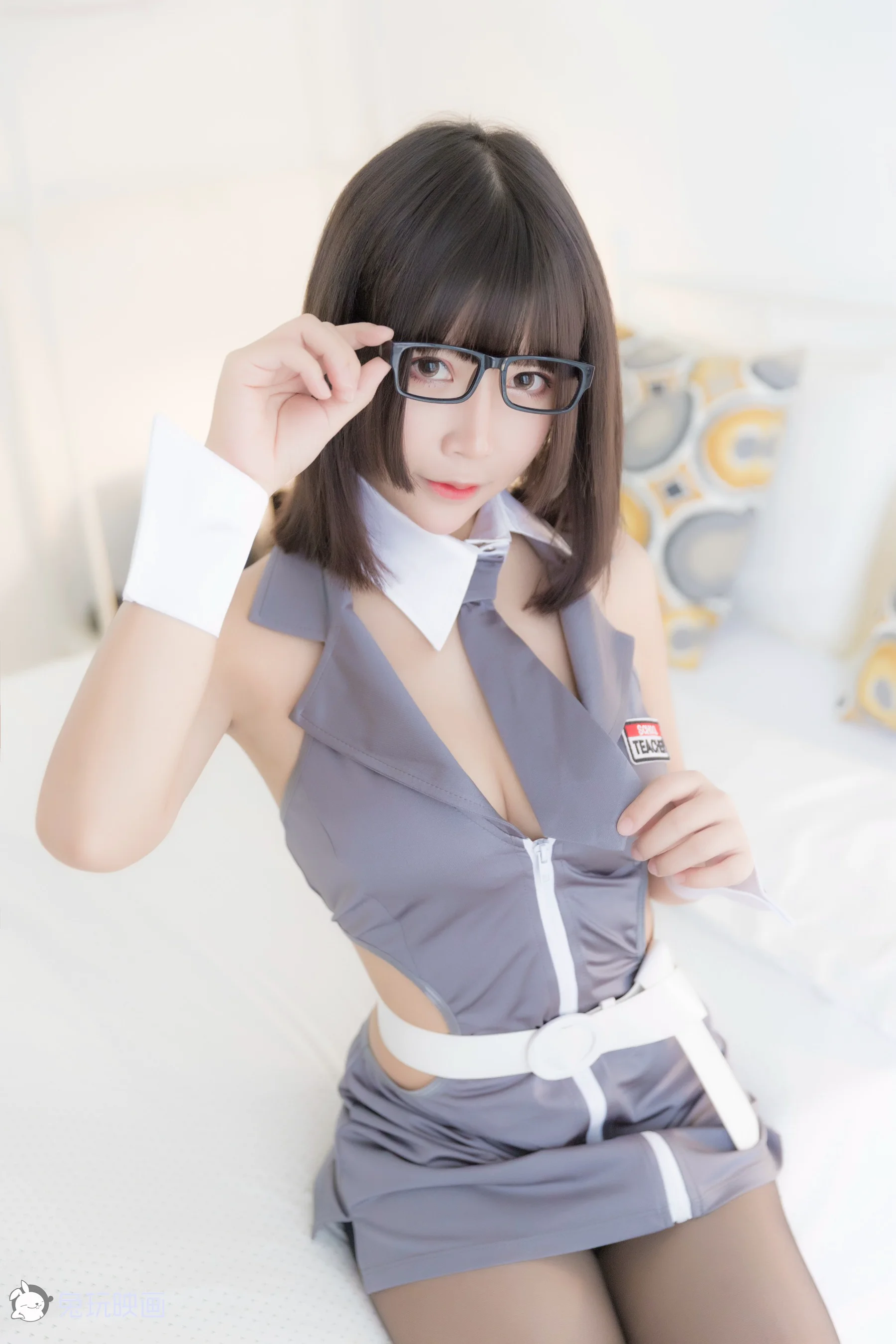 [兔玩印画] VOL.014 黑丝御姐 - 爱照片
