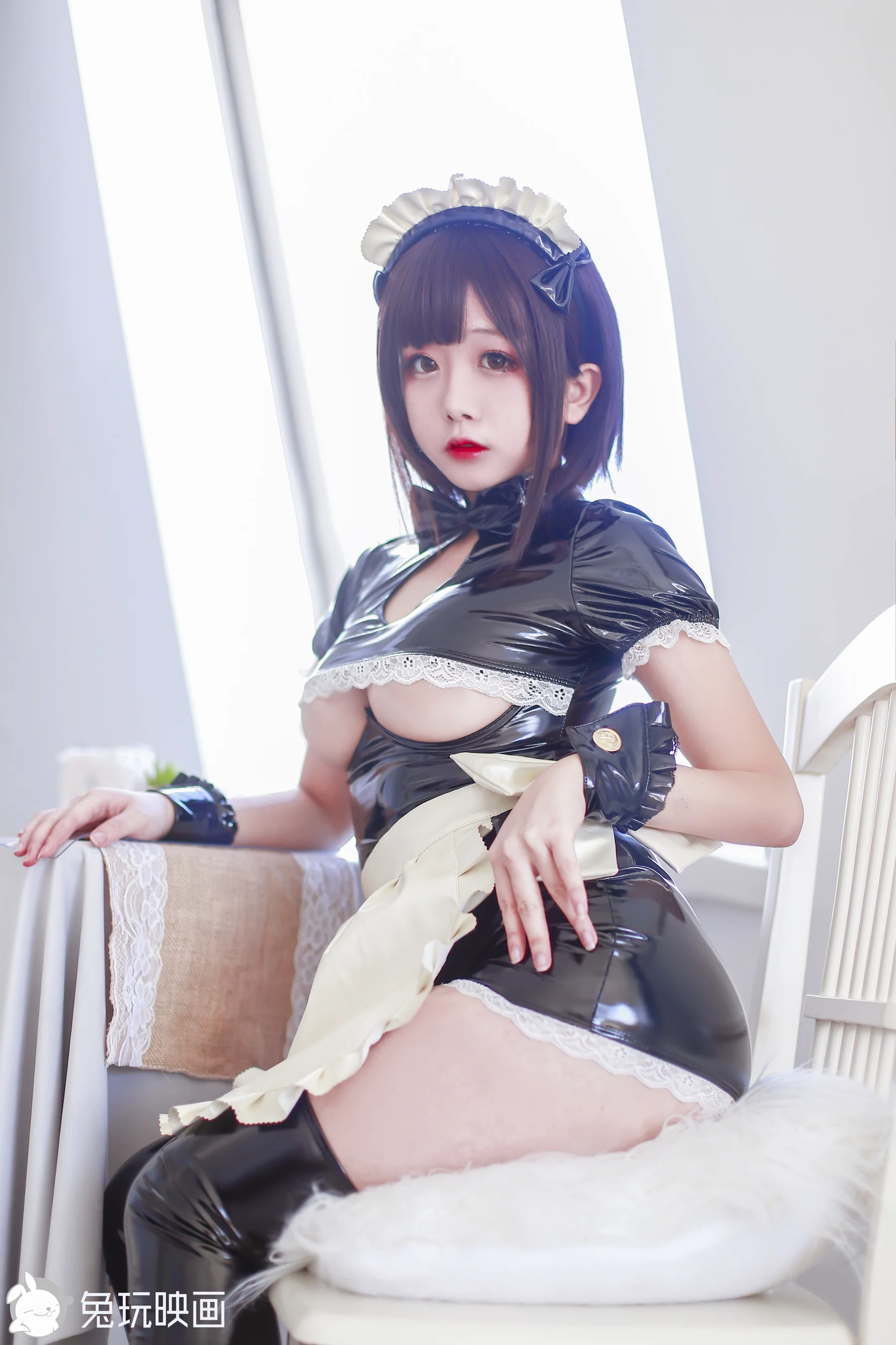 [兔玩印画] VOL.078 胶衣女仆 - 爱照片