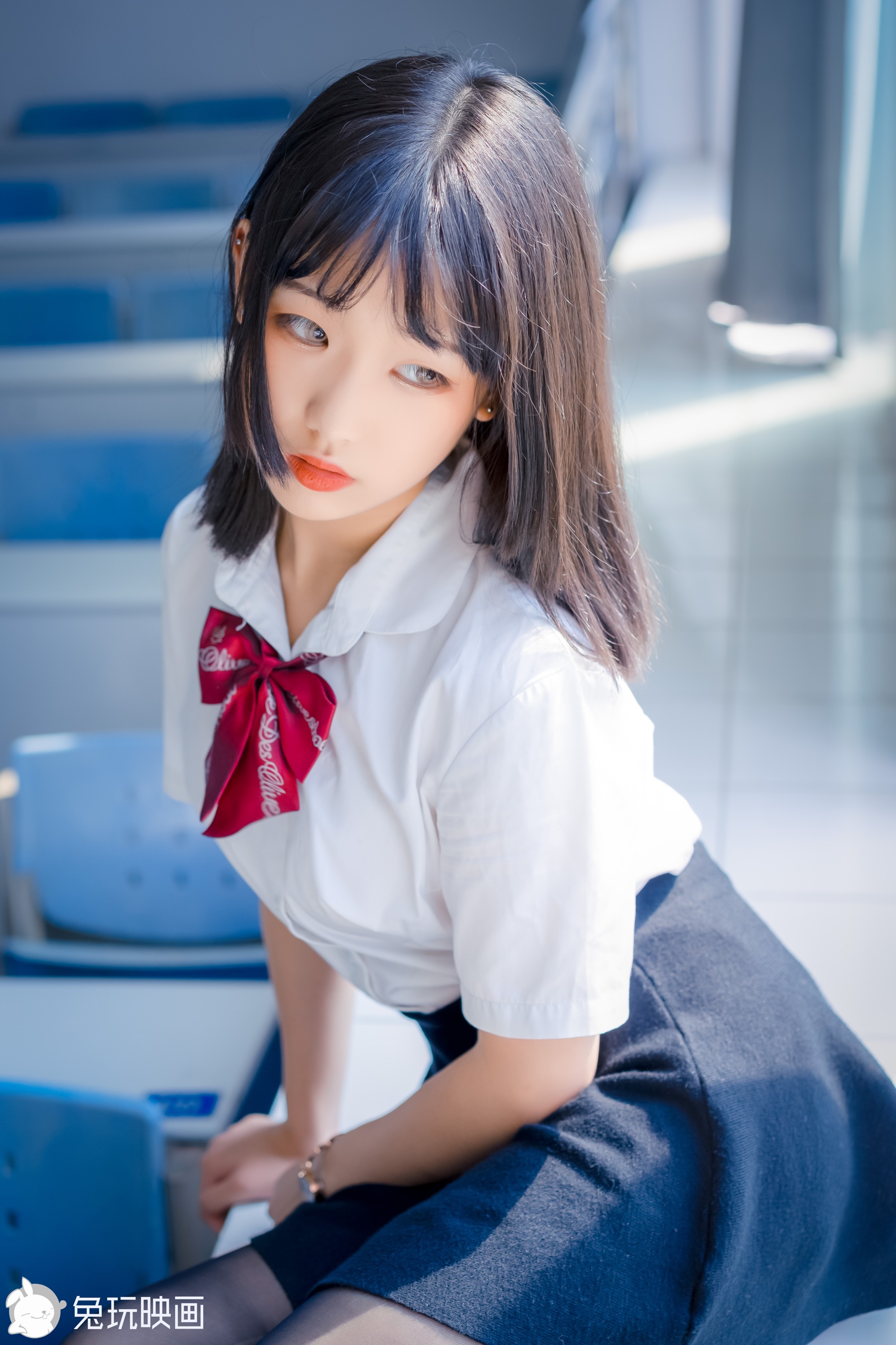 [兔玩映画] C23.006 教室里的少女 - 爱照片