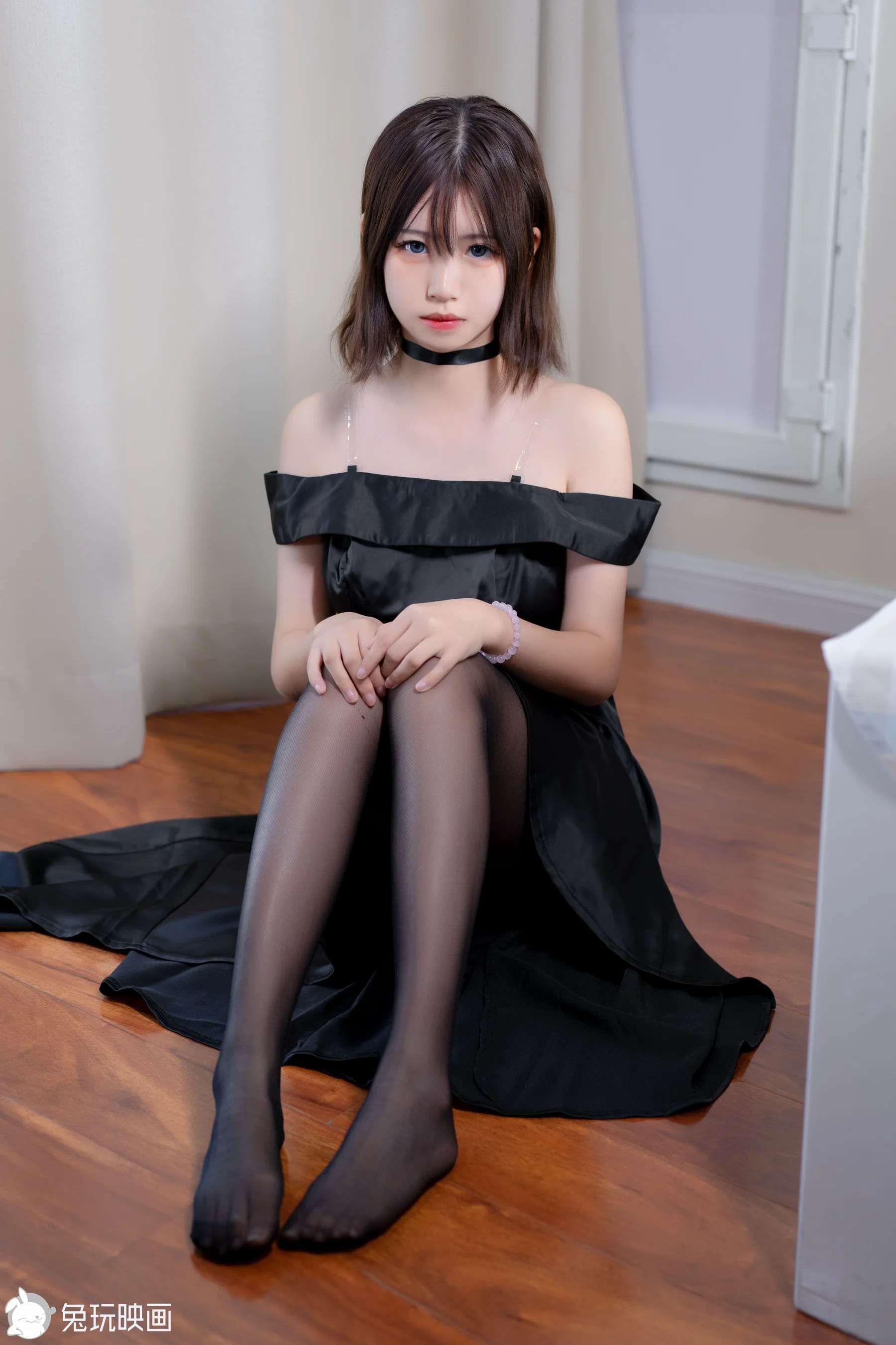 [兔玩映画] C27.004 黑色礼服 - 爱照片