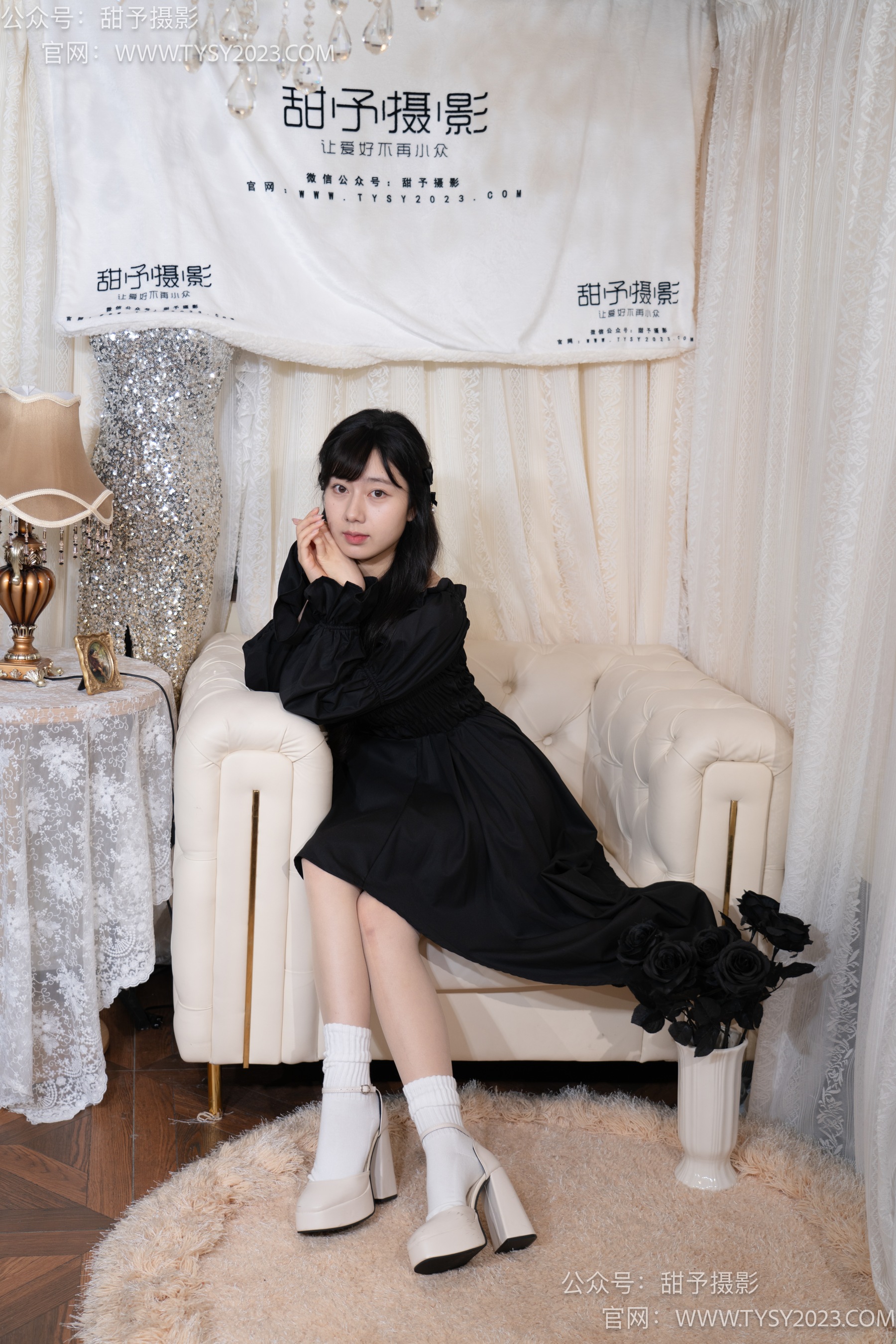 [甜予摄影] No.034 鱼鱼-高跟鞋、白棉袜、肉丝 - 爱照片
