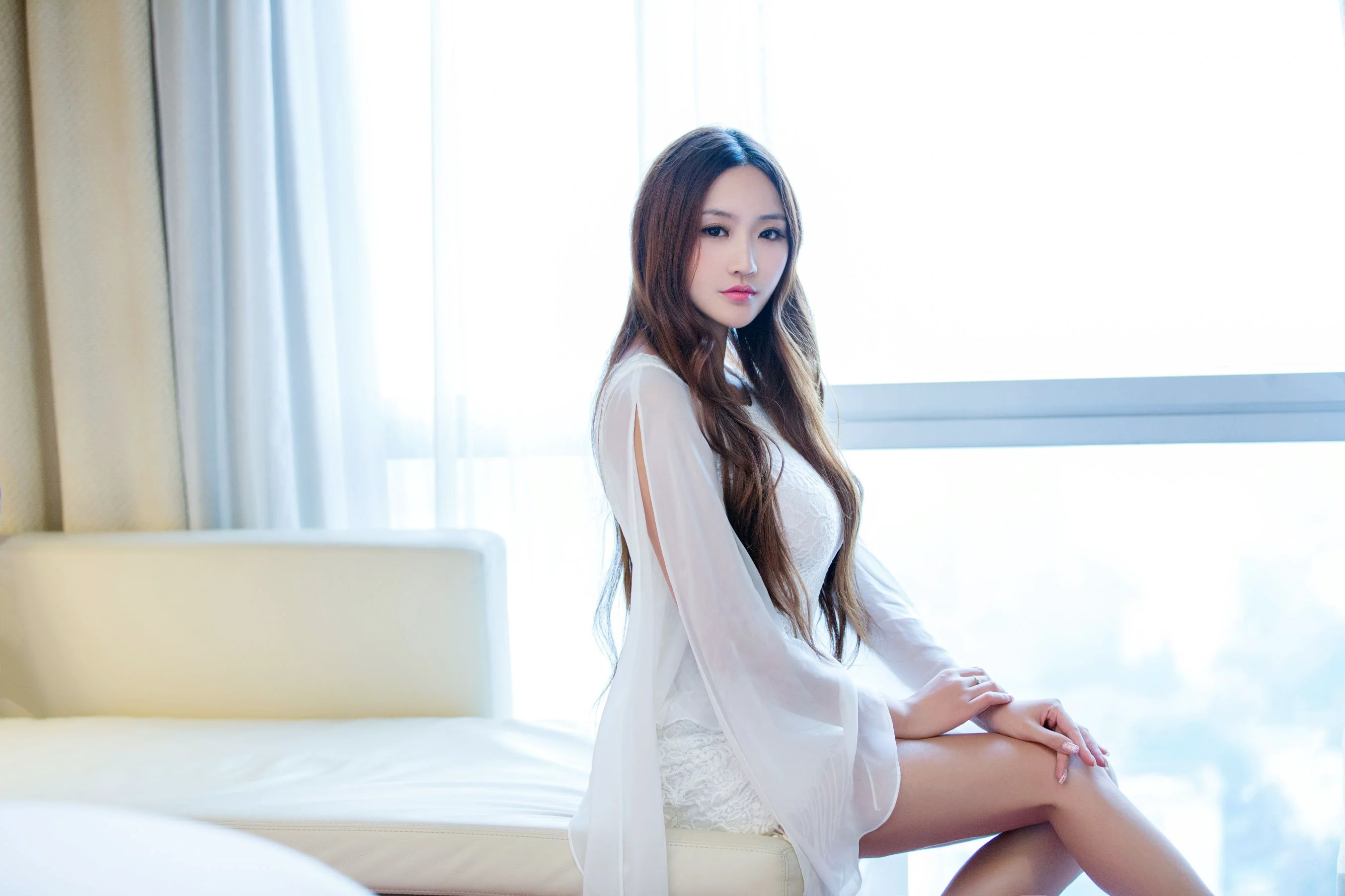 王明明《胸模冠军》 [推女郎TuiGirl] No.019 写真集 - 爱照片