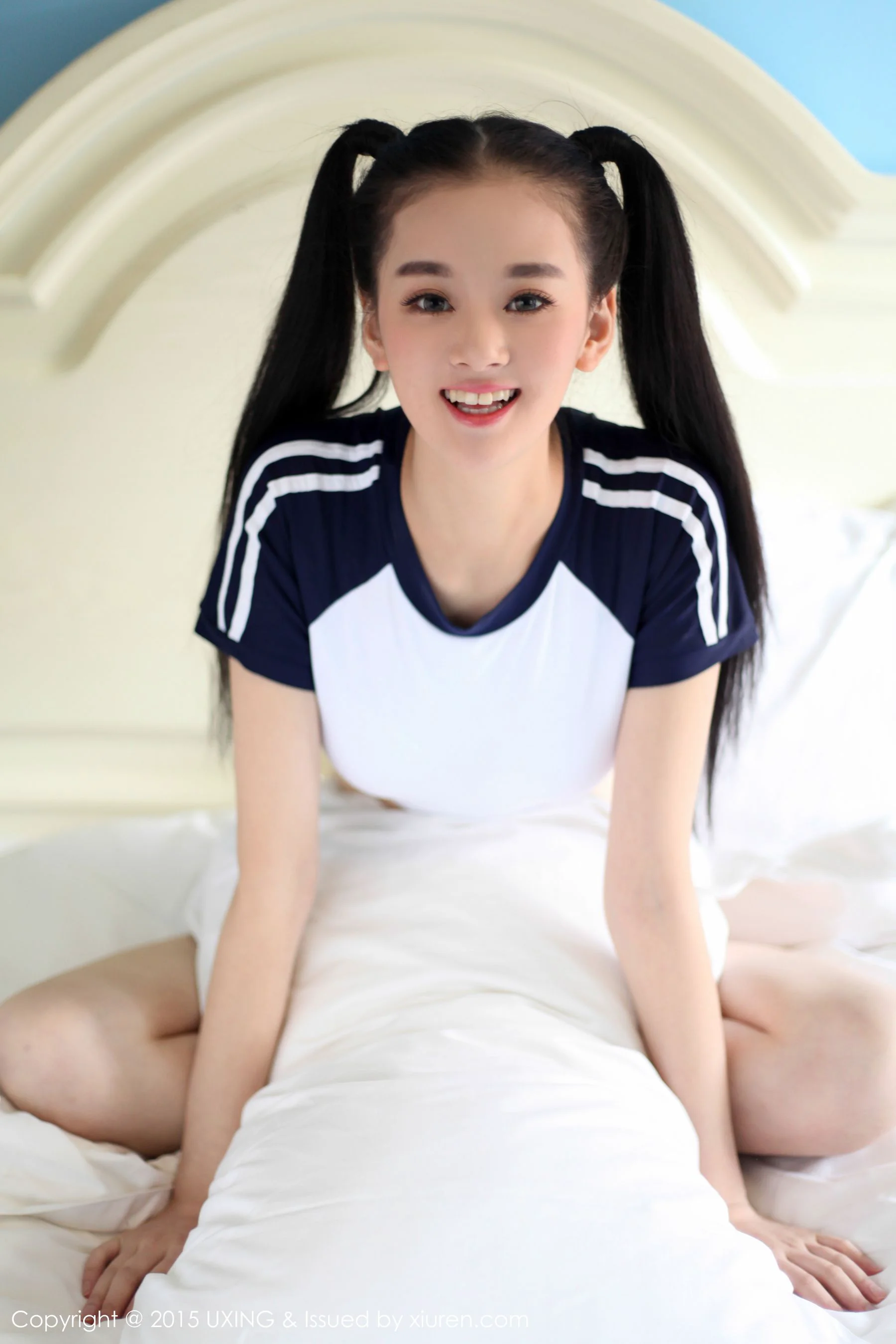 温馨baby – 极品美少女校服系列 [UXING优星馆] Vol.027 写真集 - 爱照片
