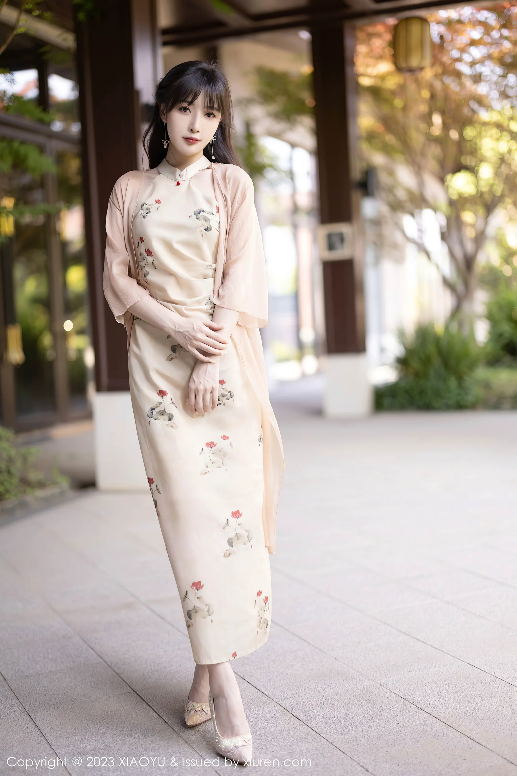 [XIAOYU语画界] VOL.1071 林星阑 旗袍美腿 - 爱照片