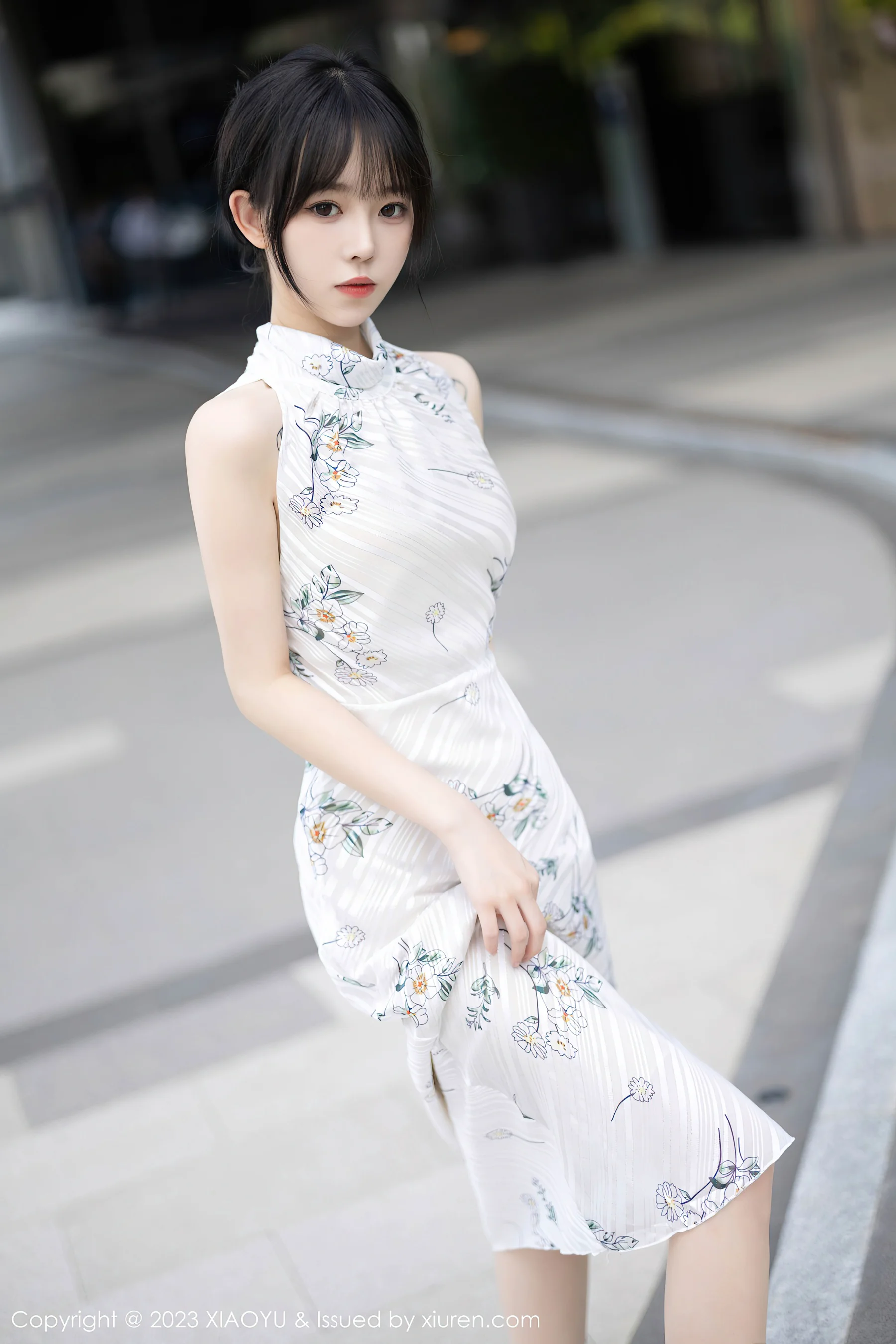 [XIAOYU语画界] VOL.1118 奶瓶. 旗袍美腿 - 爱照片