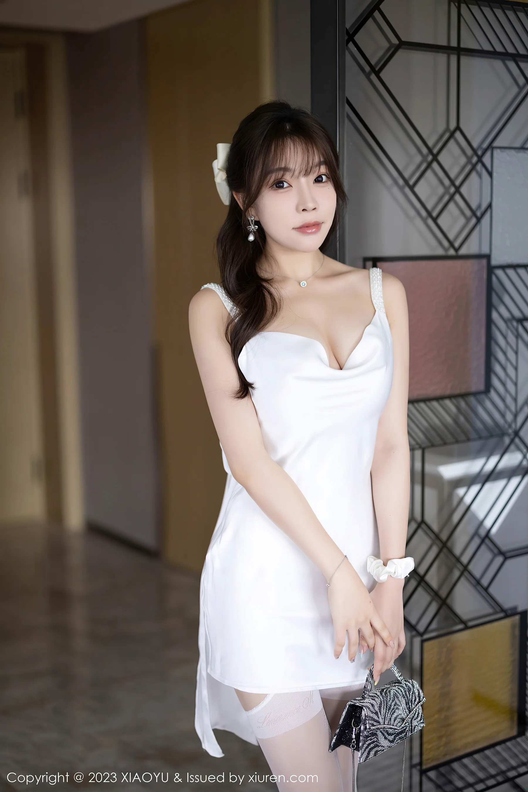 [XIAOYU语画界] VOL.1131 徐莉芝Booty 丝袜美腿 - 爱照片