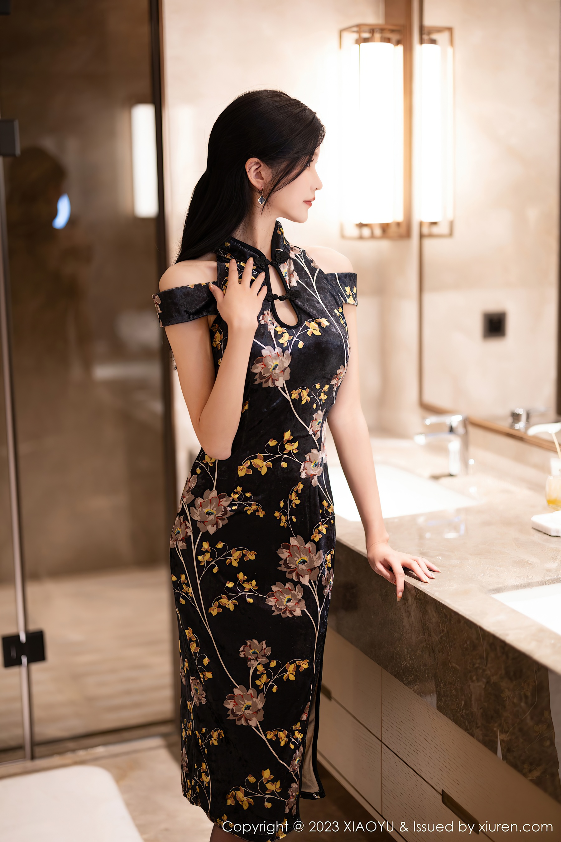 [XIAOYU语画界] VOL.1142 程程程- 旗袍美腿 - 爱照片
