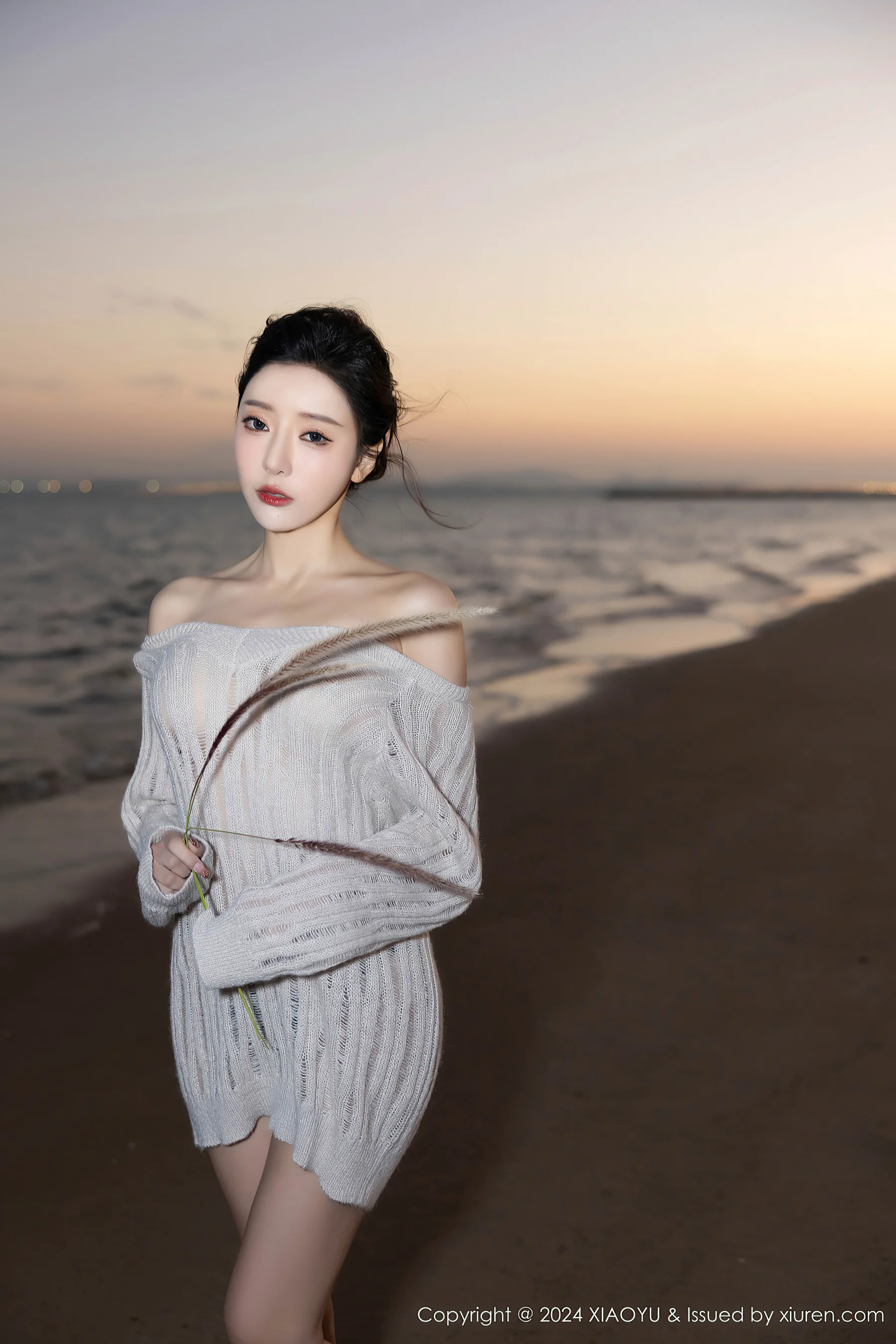 [XIAOYU语画界] VOL.1200 王馨瑶yanni 黑丝美腿 - 爱照片