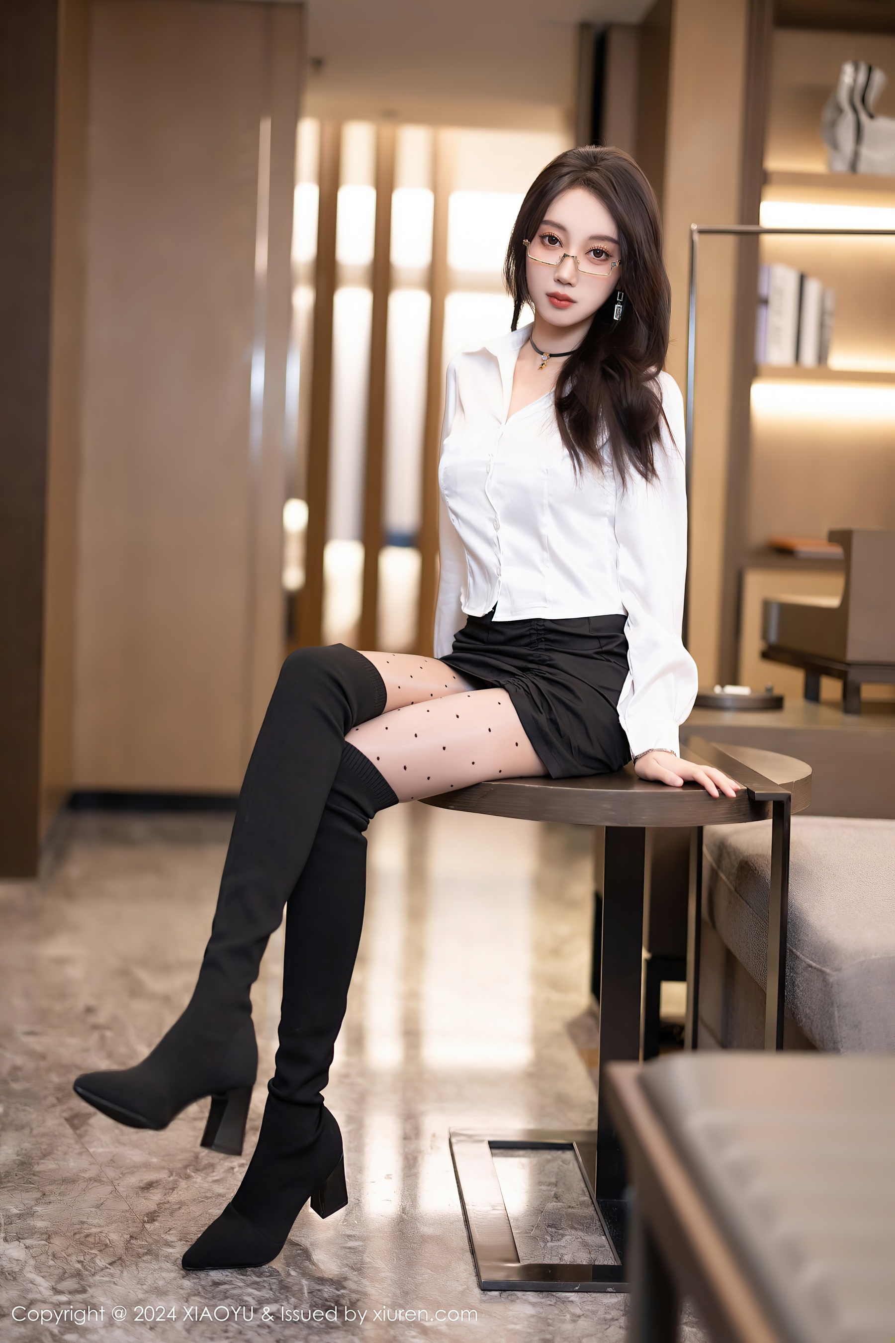 [XIAOYU语画界] VOL.1234 玥儿玥 美腿丝袜 - 爱照片