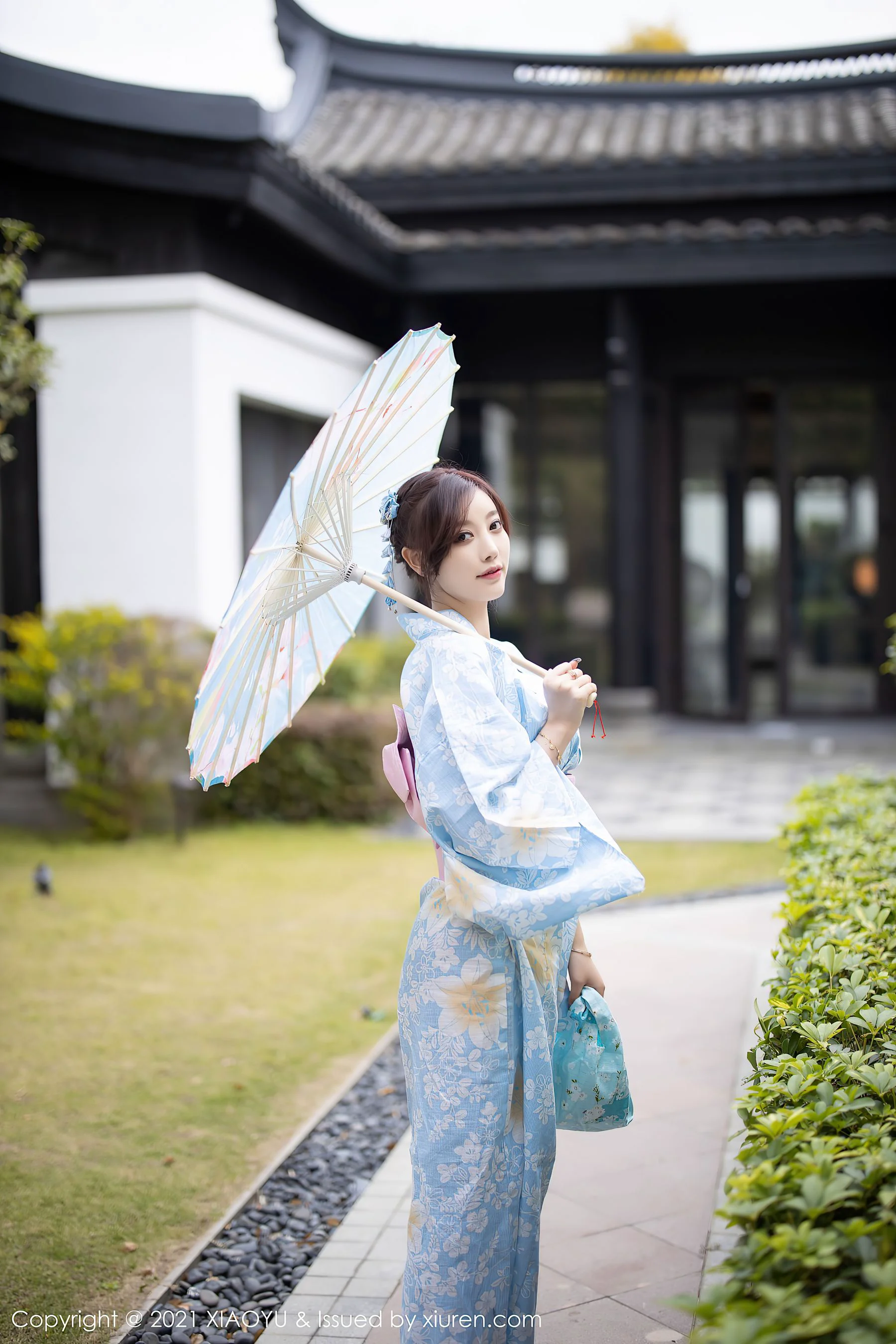 [语画界XIAOYU] Vol.482 杨晨晨sugar – 打着油纸伞与身穿浪漫和服而来 - 爱照片