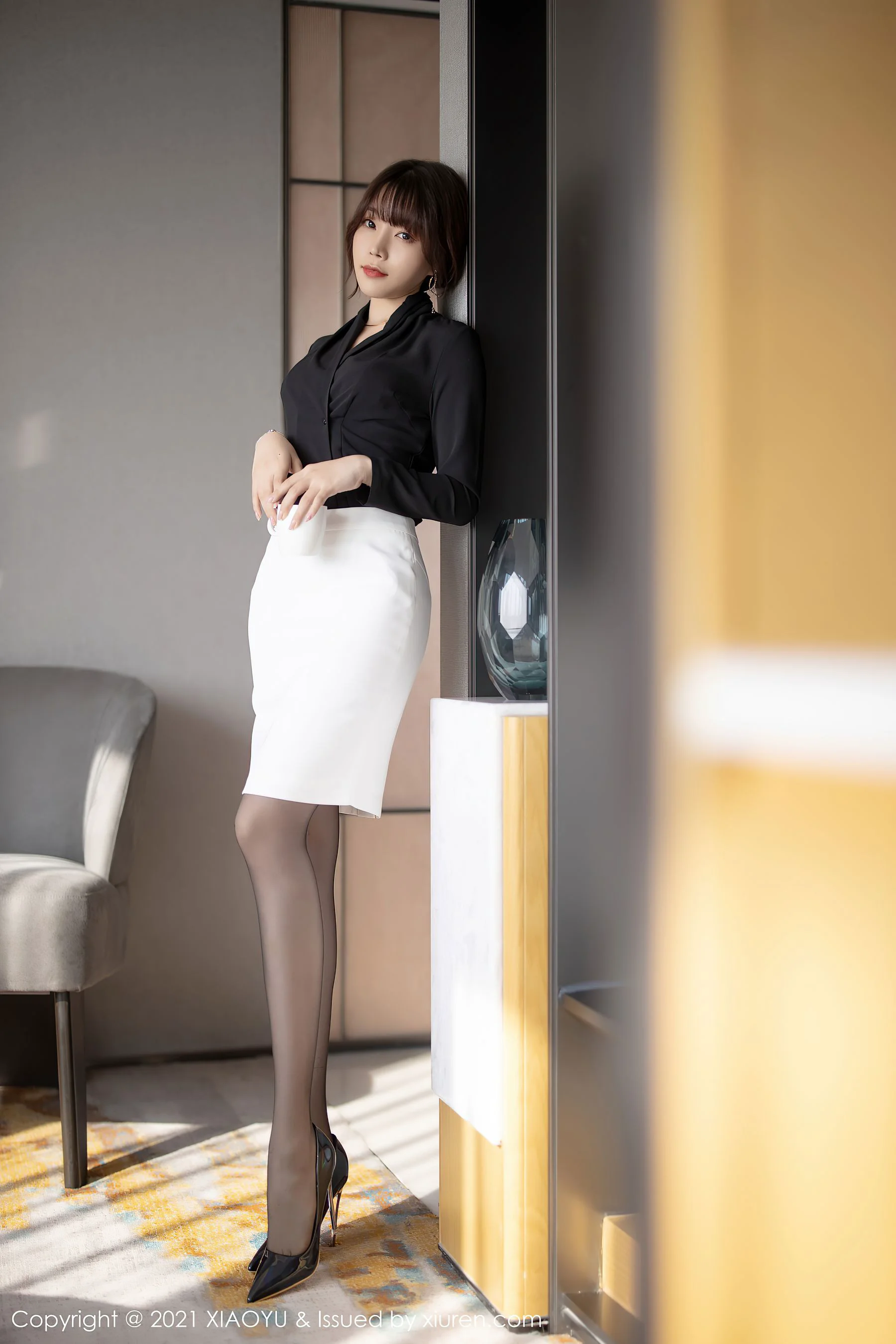 [语画界XIAOYU] Vol.489 芝芝Booty – 经典的职场秘书OL - 爱照片