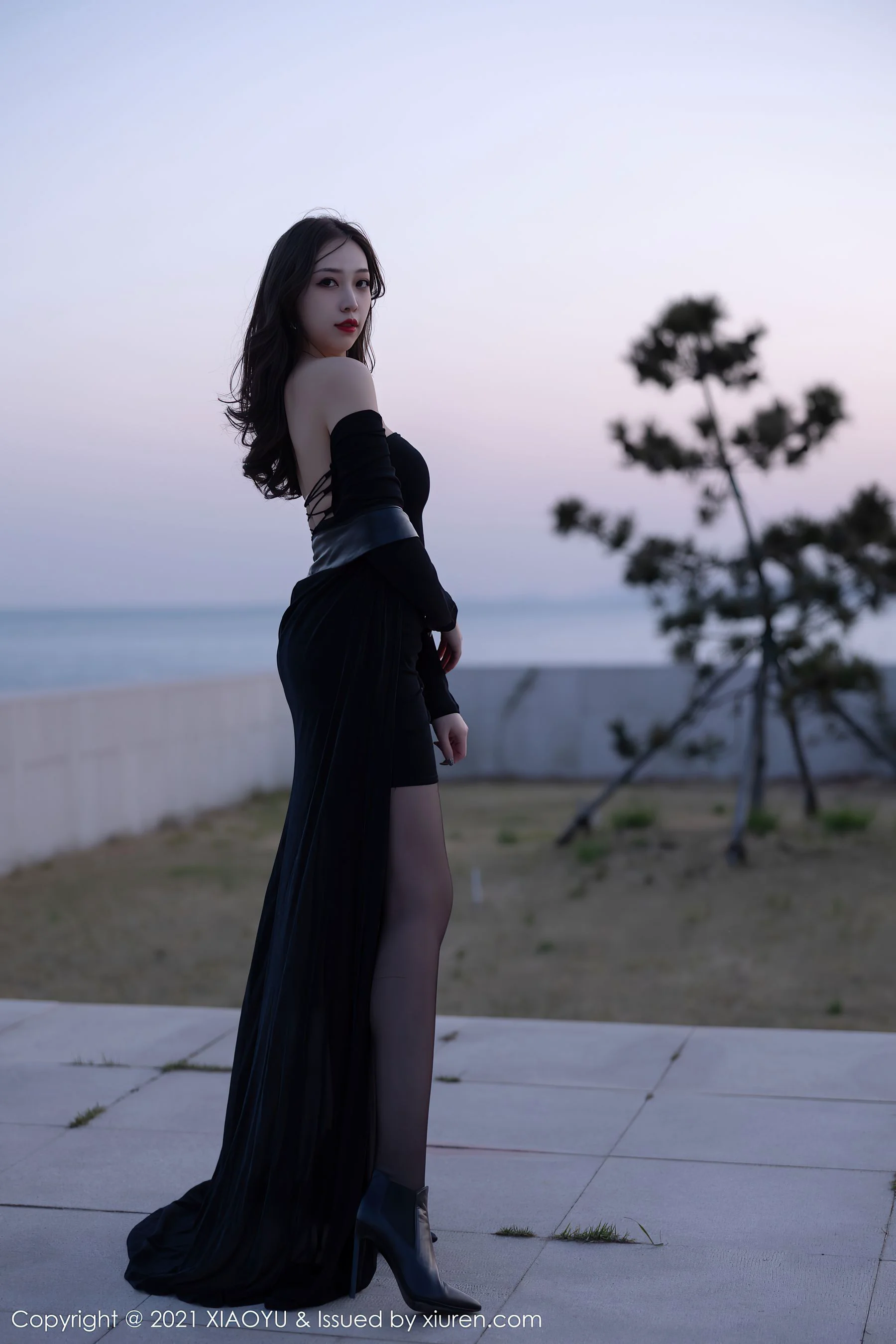 [语画界XIAOYU] Vol.580 郑颖姗Bev – 极致丝族美臀无可比拟 - 爱照片