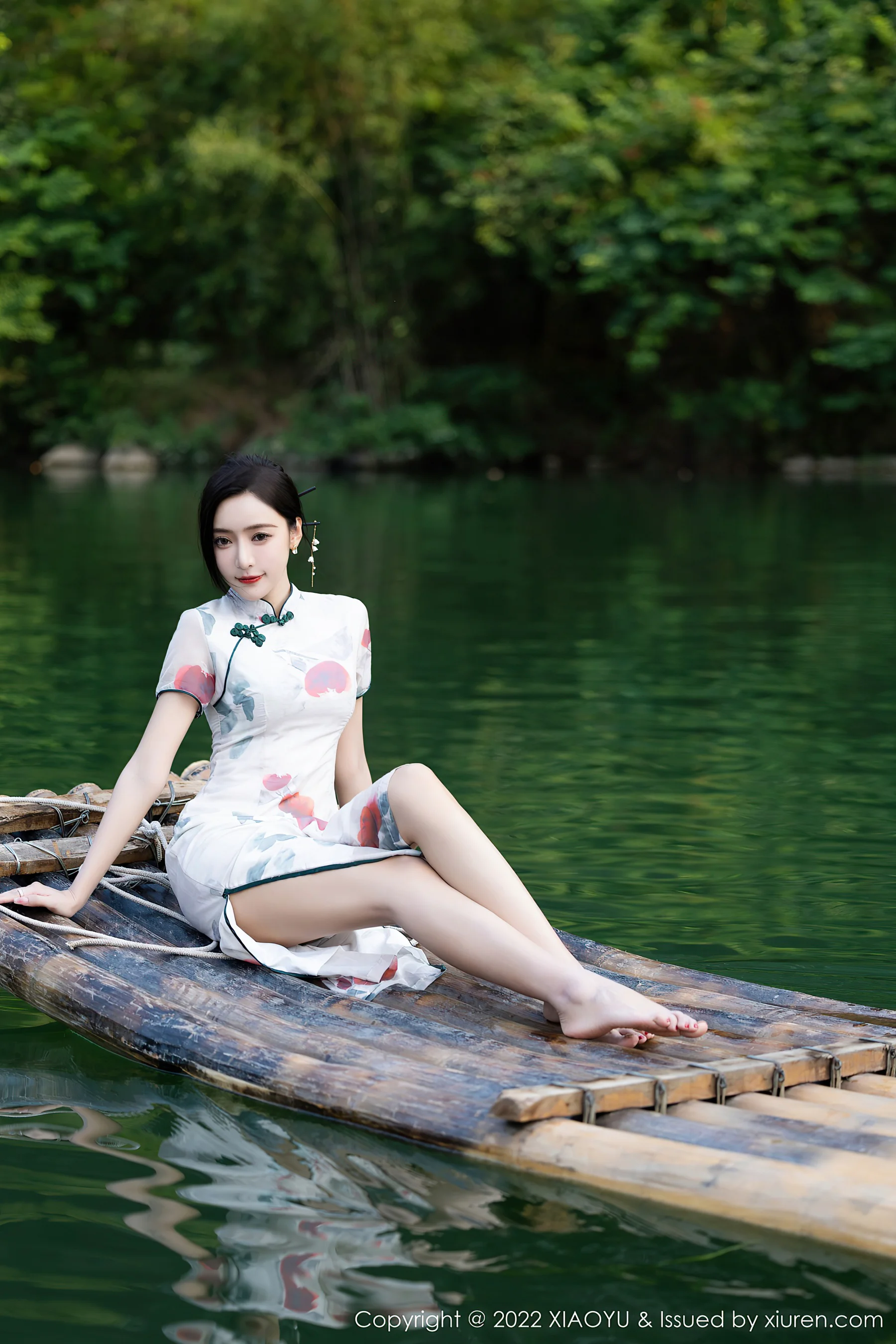 [XIAOYU语画界] VOL.872 王馨瑶yanni 杭州旅拍 - 爱照片