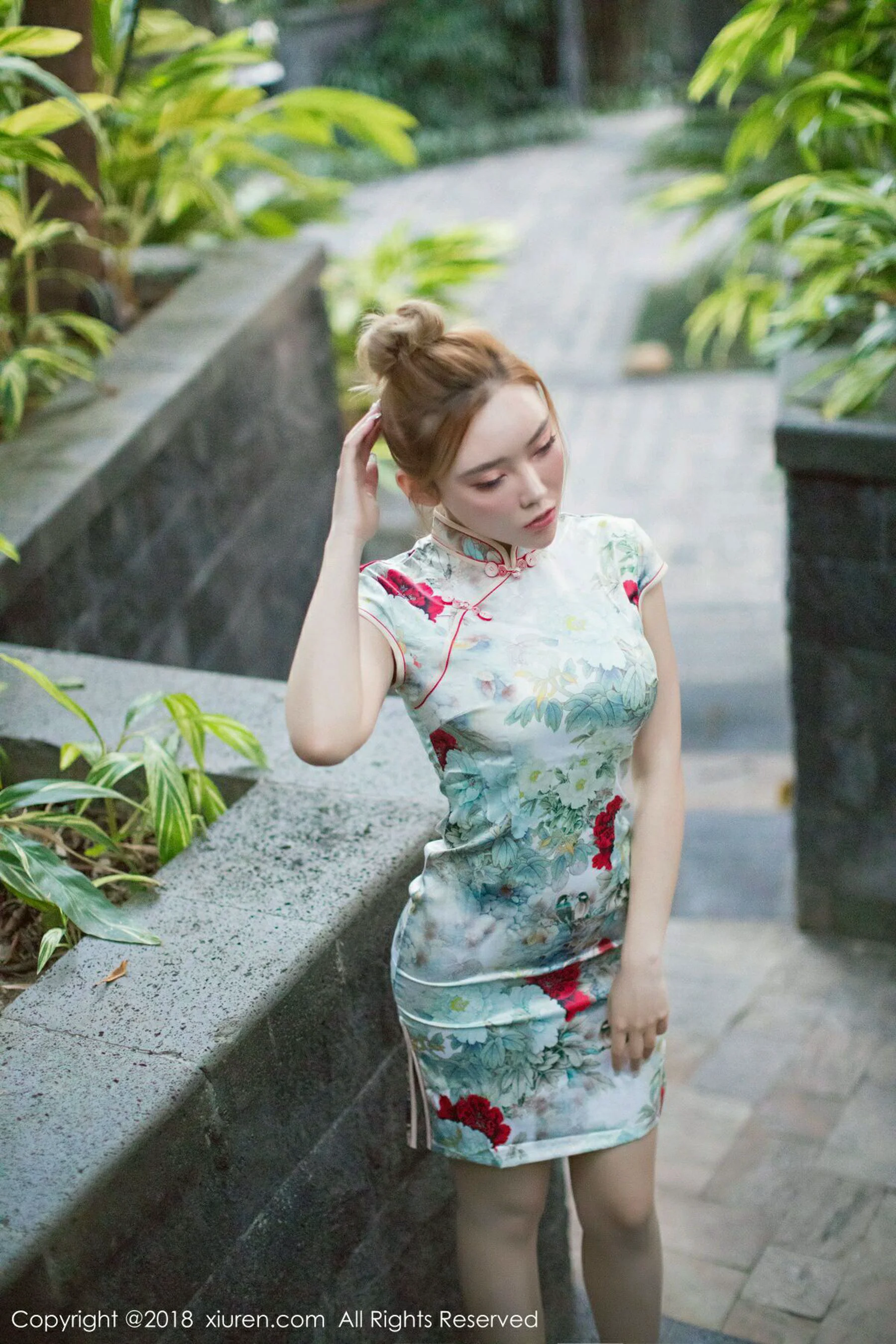 萌汉药baby《旗袍+连体肉丝系列~~》 [秀人XIUREN] No.1237 写真集 - 爱照片