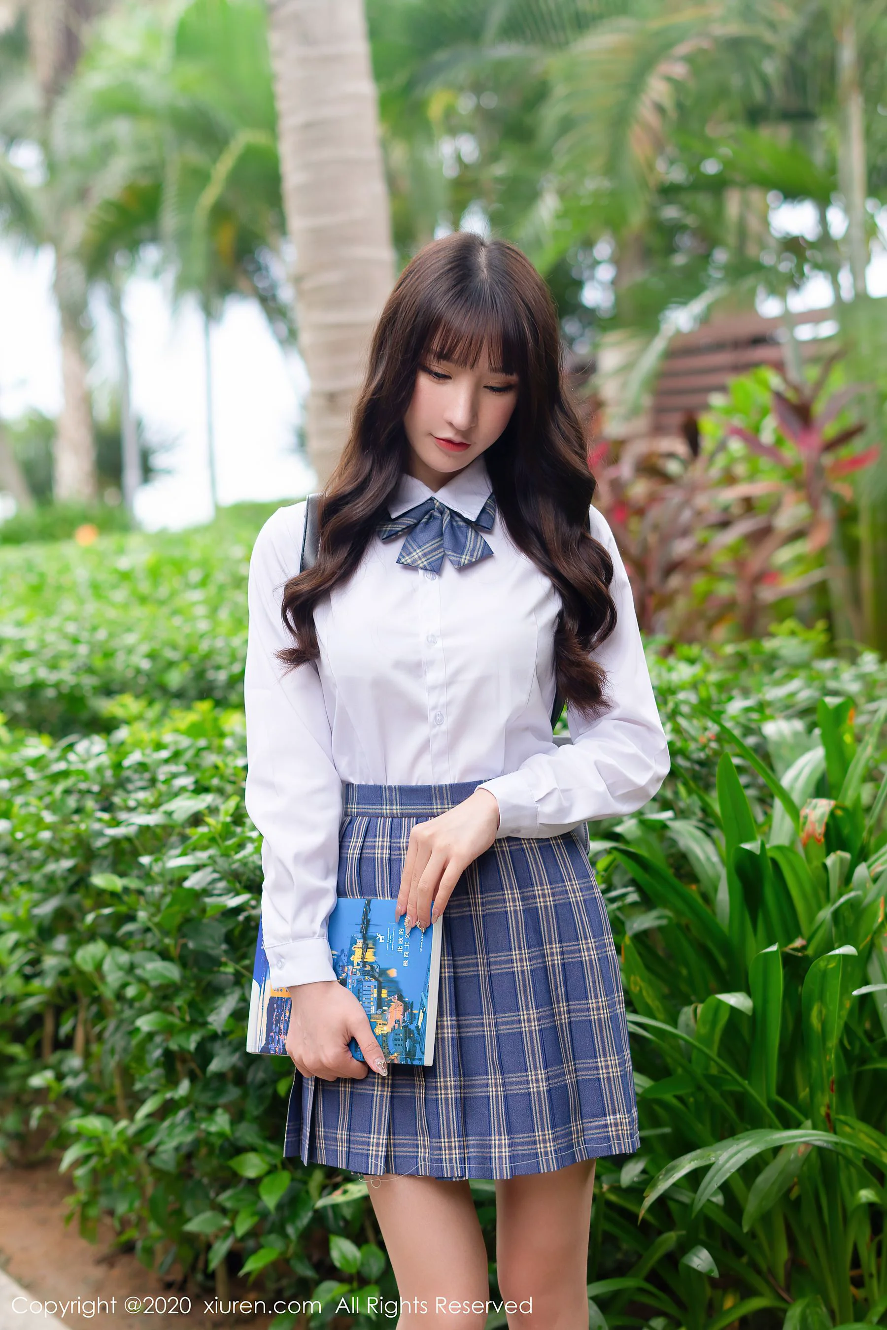 [秀人XIUREN] No.2290 周于希Sandy – 清纯学生制服 - 爱照片