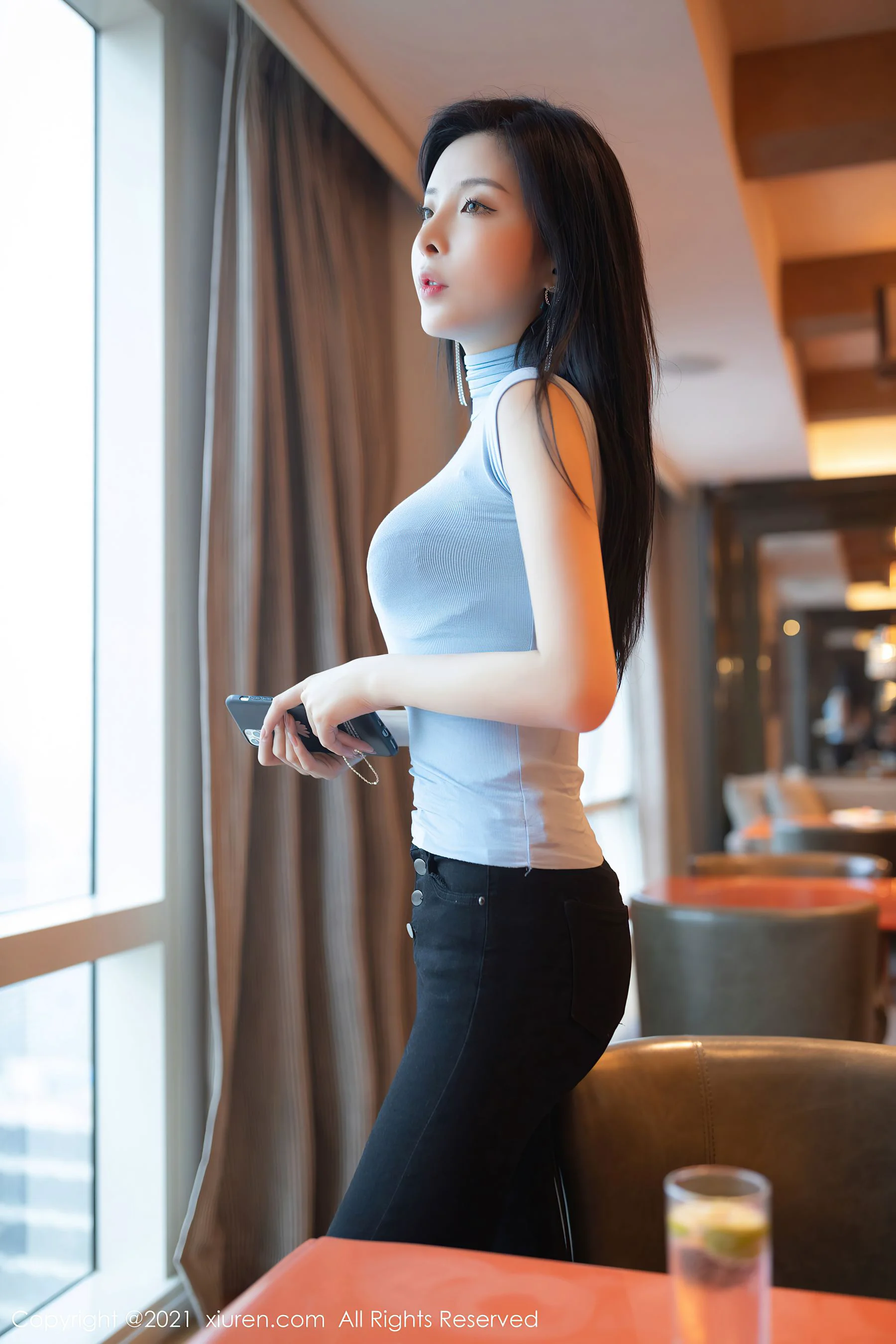 [秀人XIUREN] No.3421 陈小喵 – 网友见面主题系列 - 爱照片