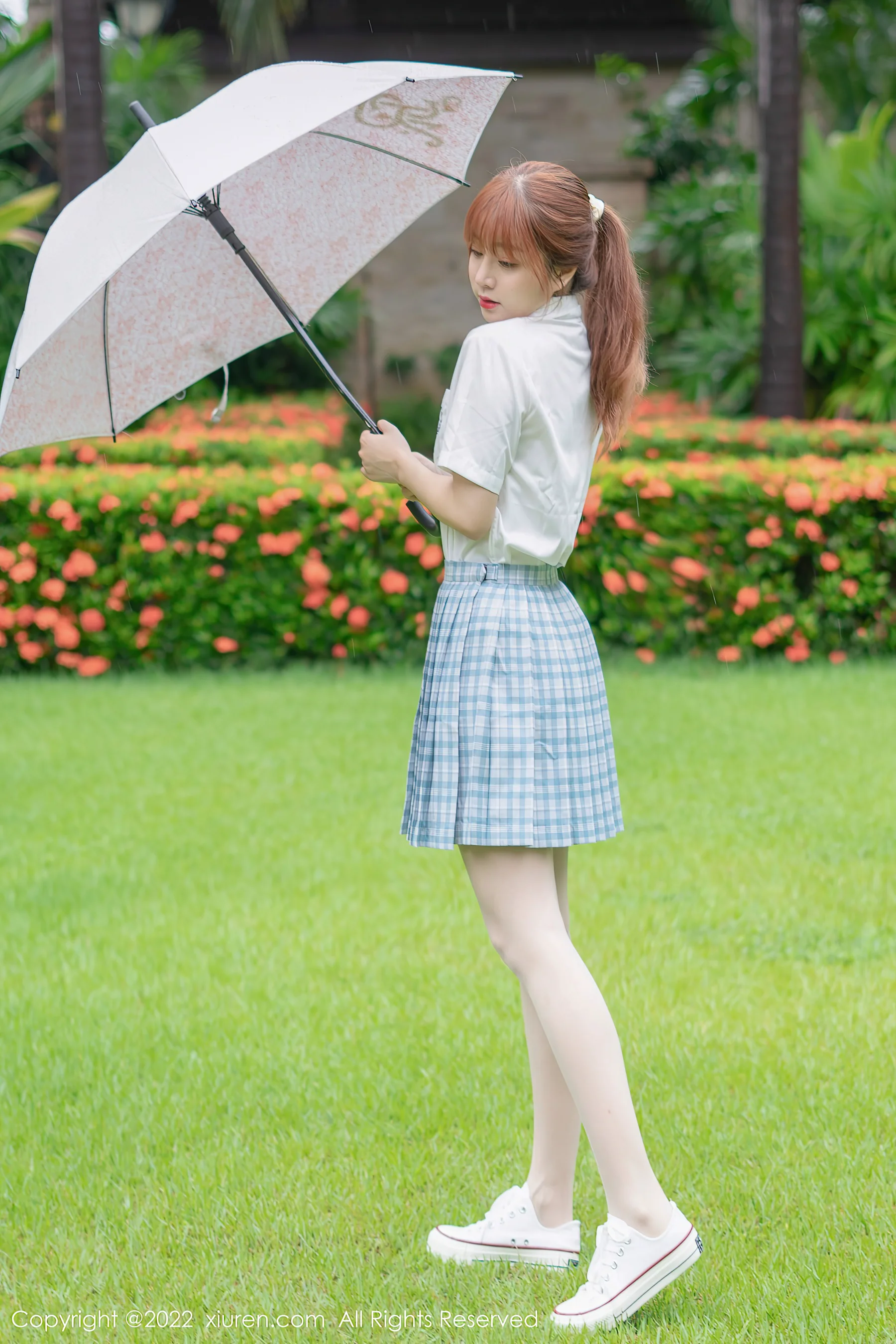 [XiuRen秀人网] No.5137 王雨纯 丝袜美臀 - 爱照片