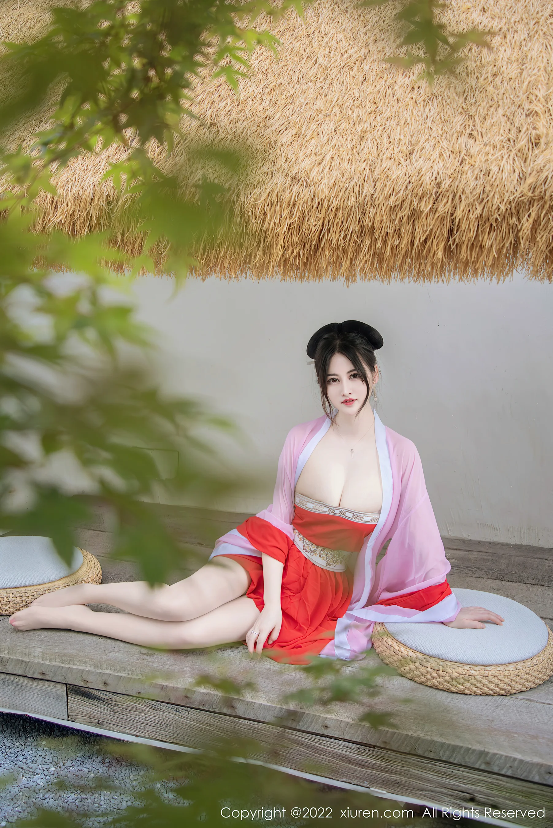 [XiuRen秀人网] No.5141 诗诗kiki 古装美臀 - 爱照片