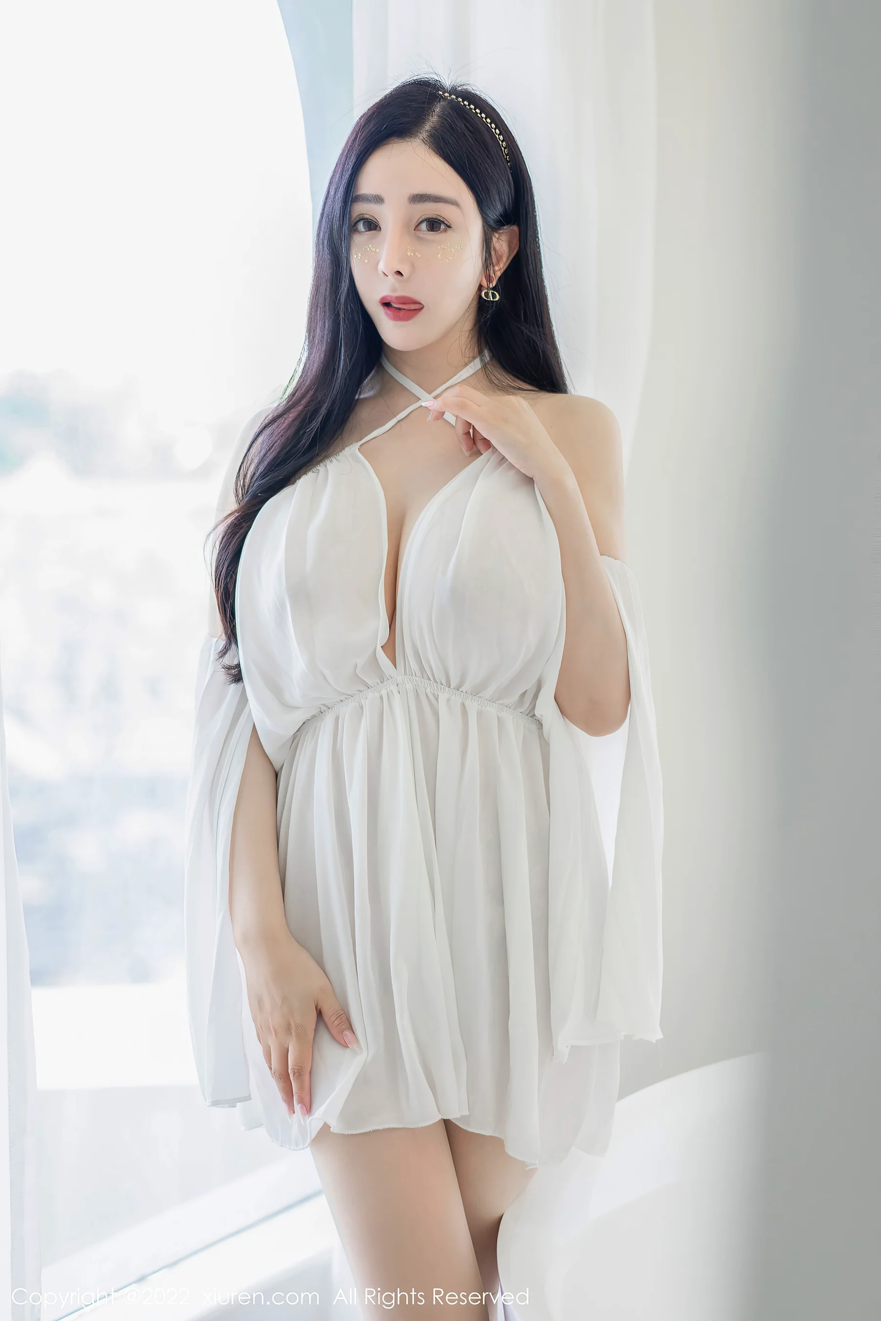 [XiuRen秀人网] No.5188 允爾 云南心愿旅拍 - 爱照片