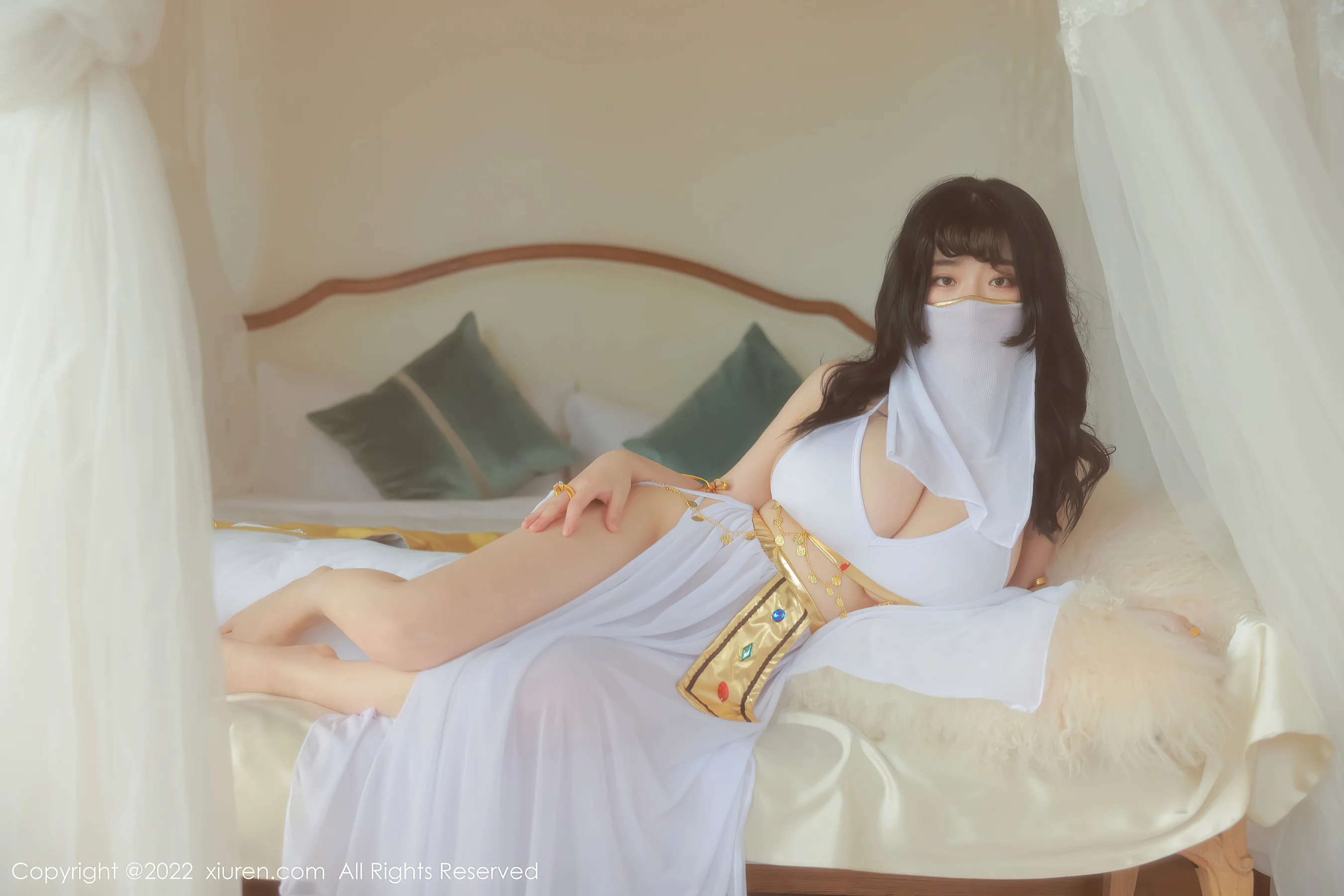 [XiuRen秀人网] No.5341 奶酥36E 美臀丰腴 - 爱照片