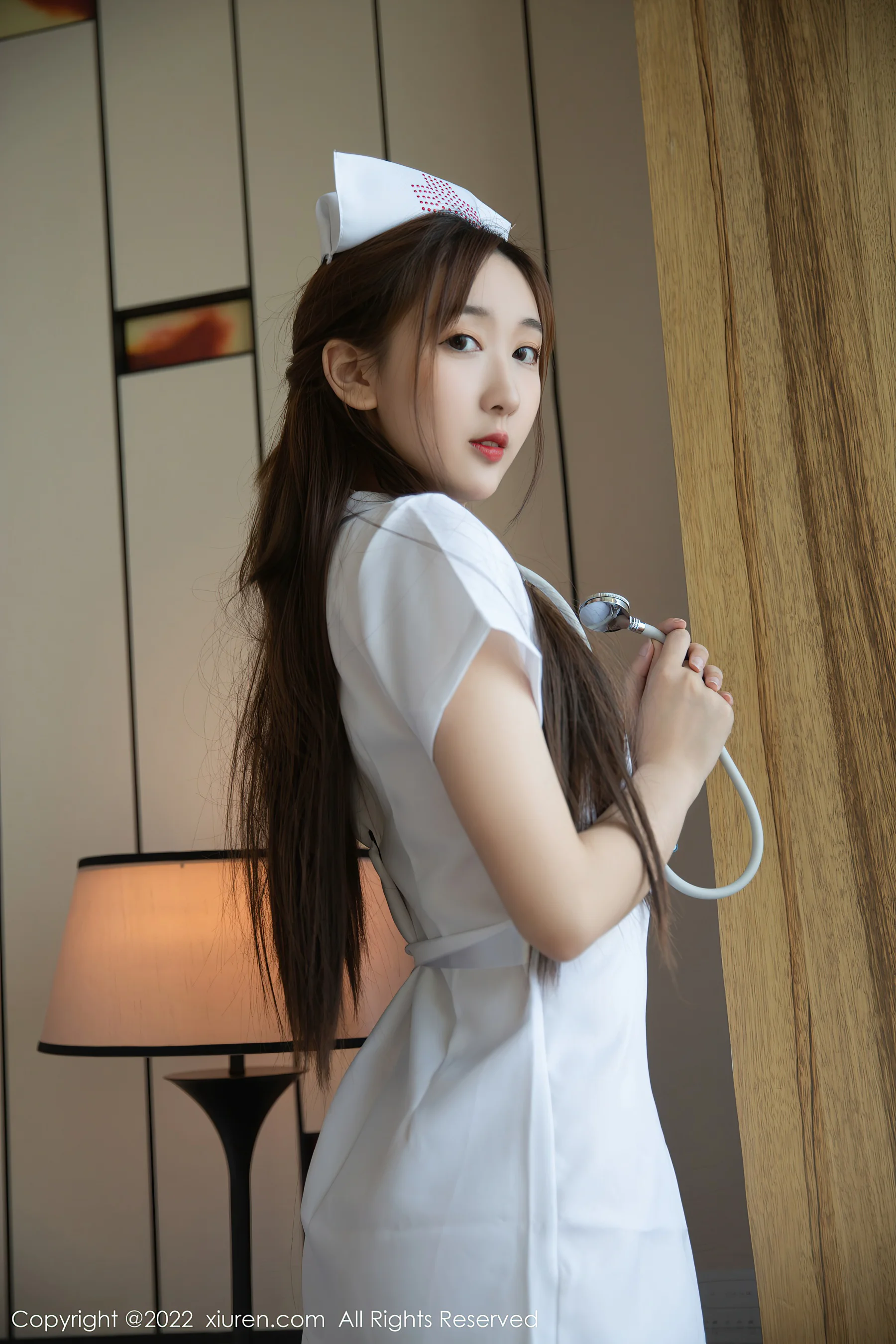 [XiuRen秀人网] No.5375 江真真 美腿丝袜 - 爱照片