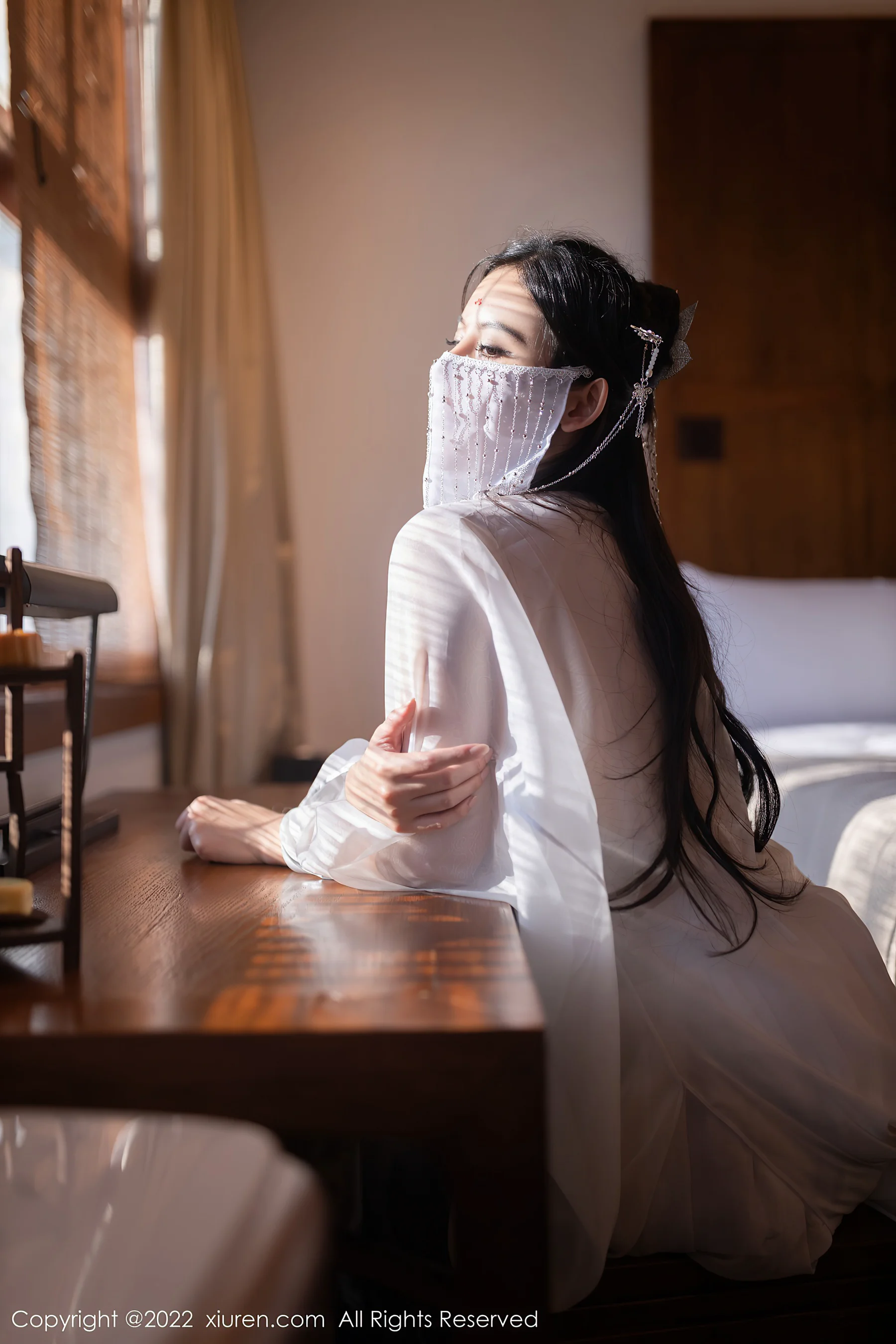 [XiuRen秀人网] No.5573 就是阿朱啊 古装美腿 - 爱照片