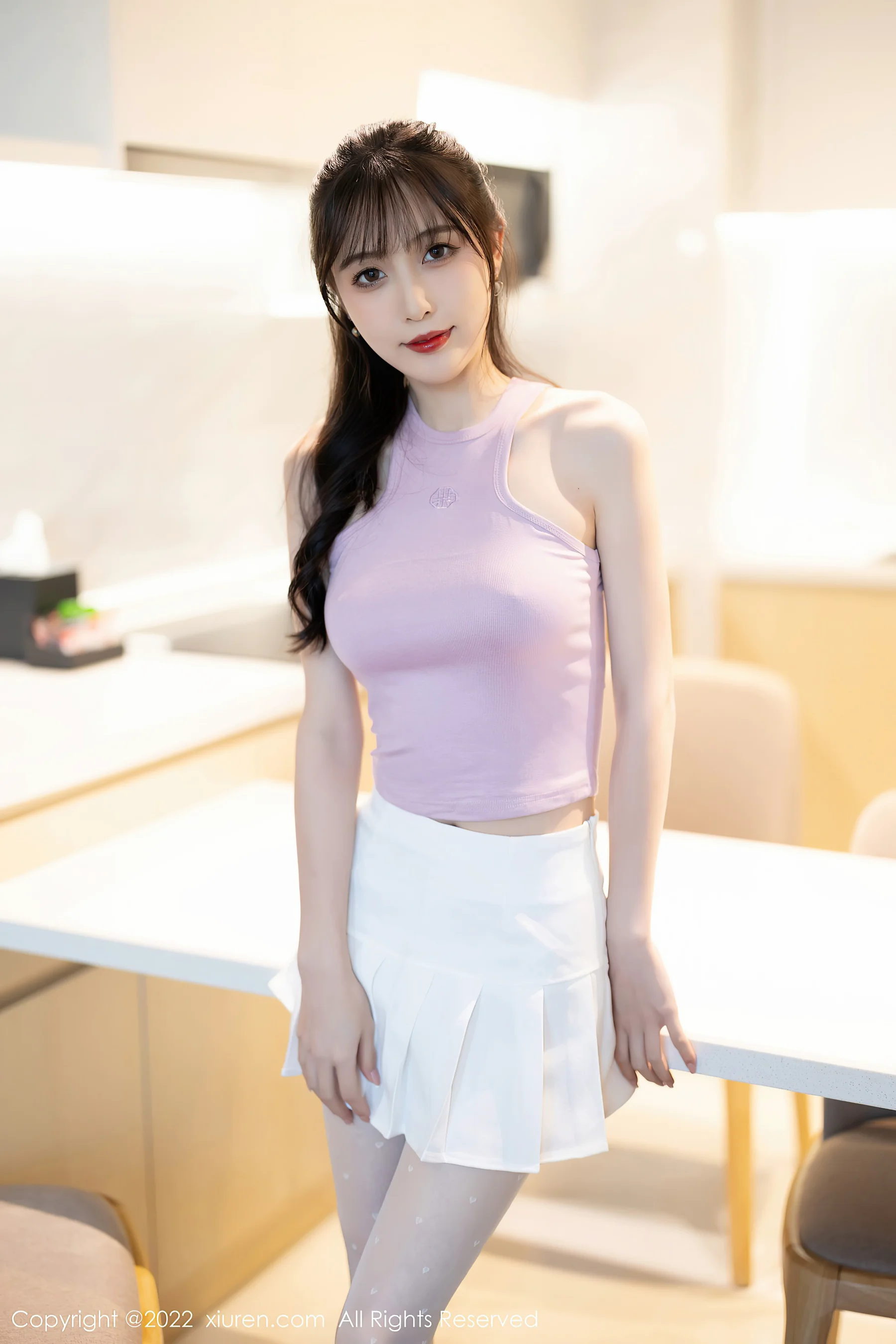 [XiuRen秀人网] No.5622 林星阑 丝袜美腿 - 爱照片