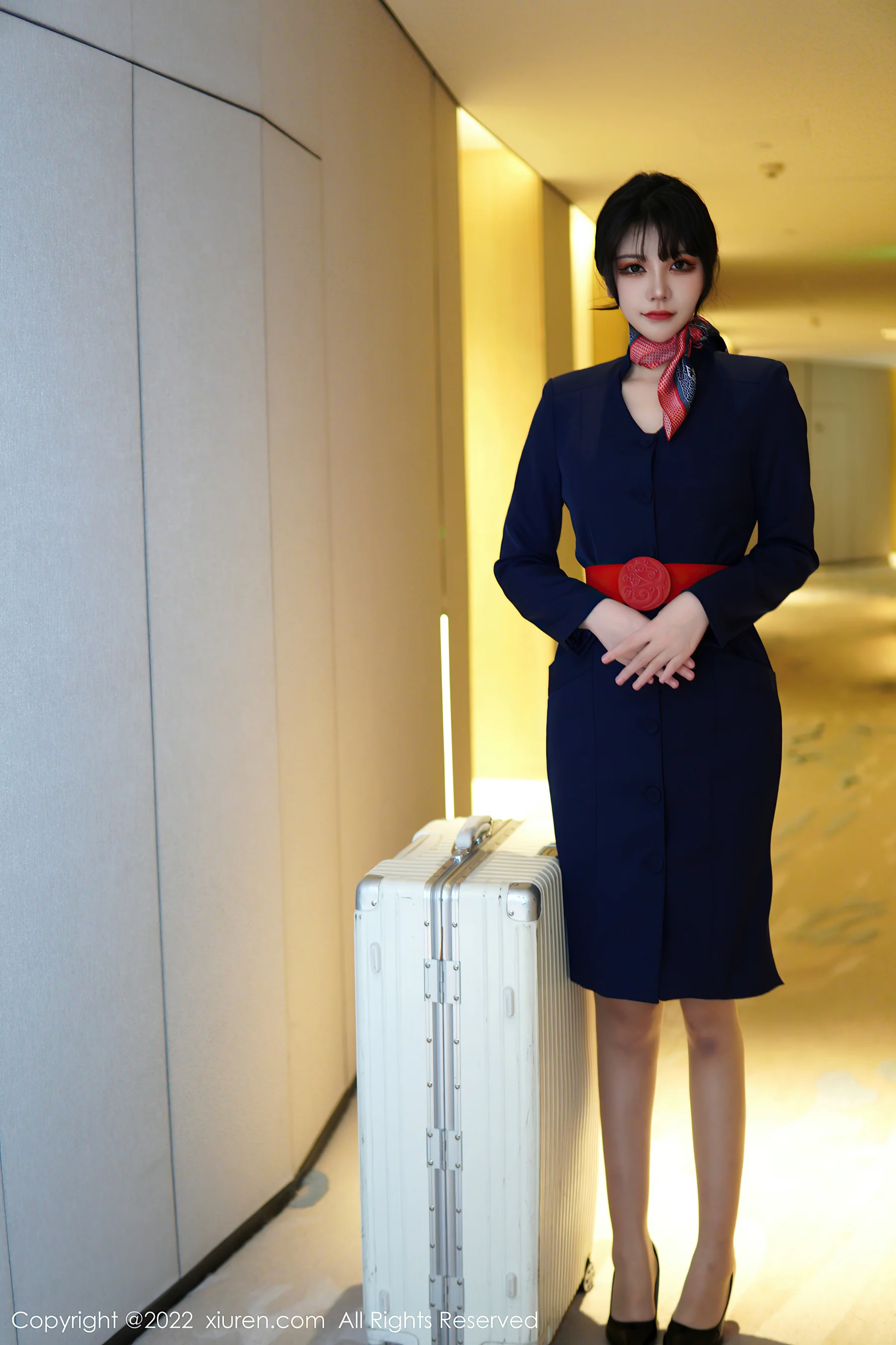 [XiuRen秀人网] No.6048 桃桃子_ 空姐制服 - 爱照片