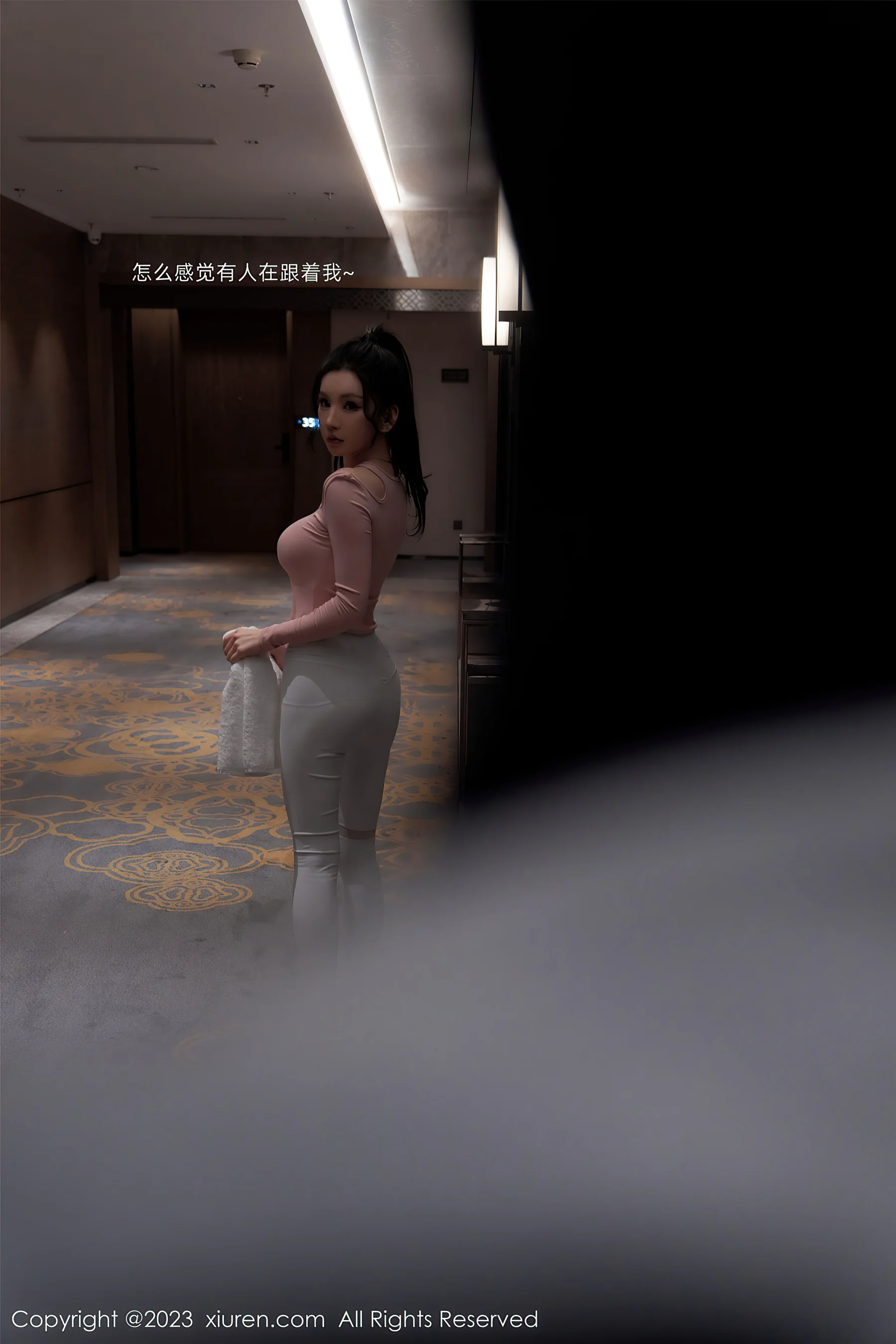 [XiuRen秀人网] No.6285 周于希Sally 丰腴美臀 - 爱照片