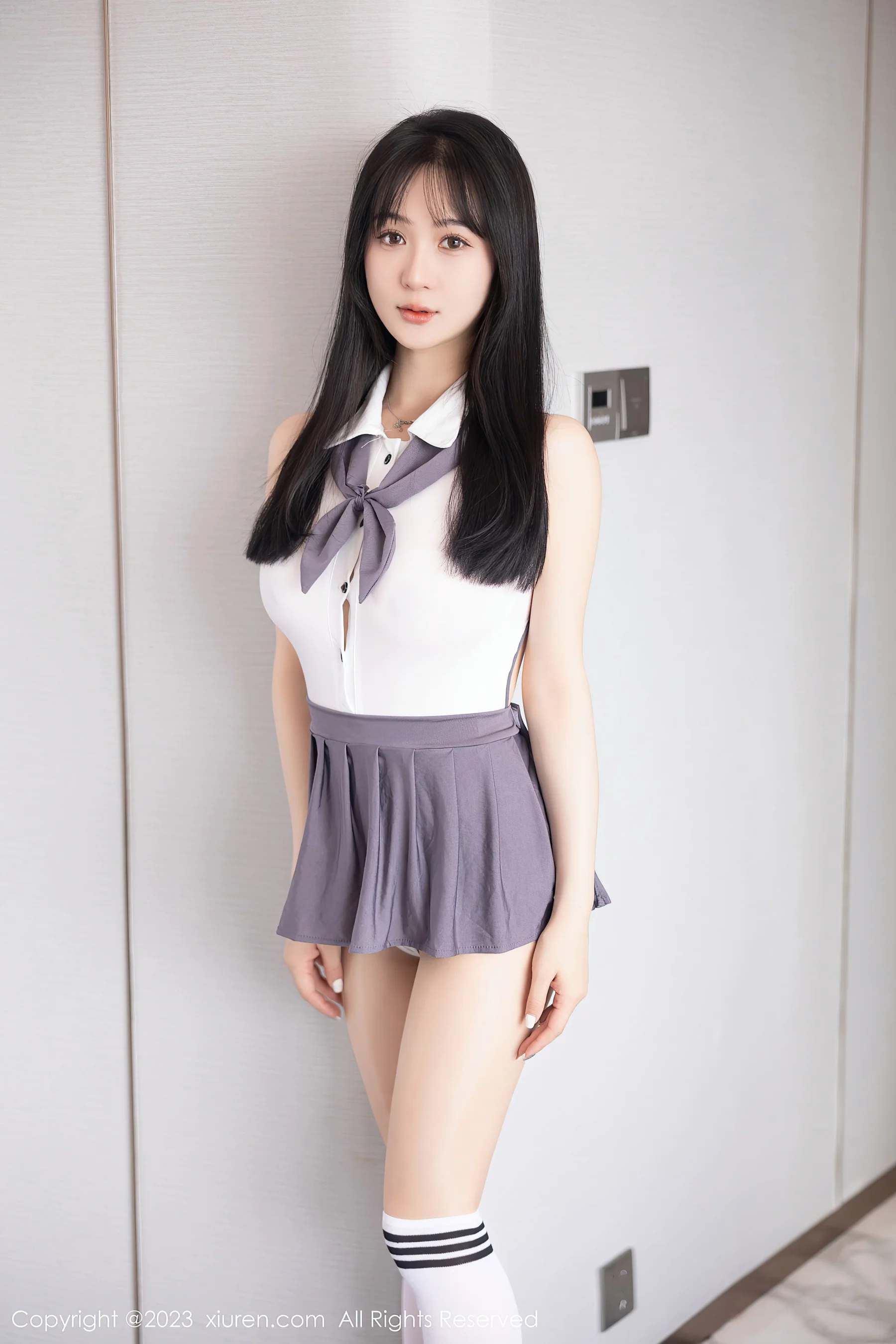 [XiuRen秀人网] No.6818 柚琪Rich 甜美清纯 - 爱照片