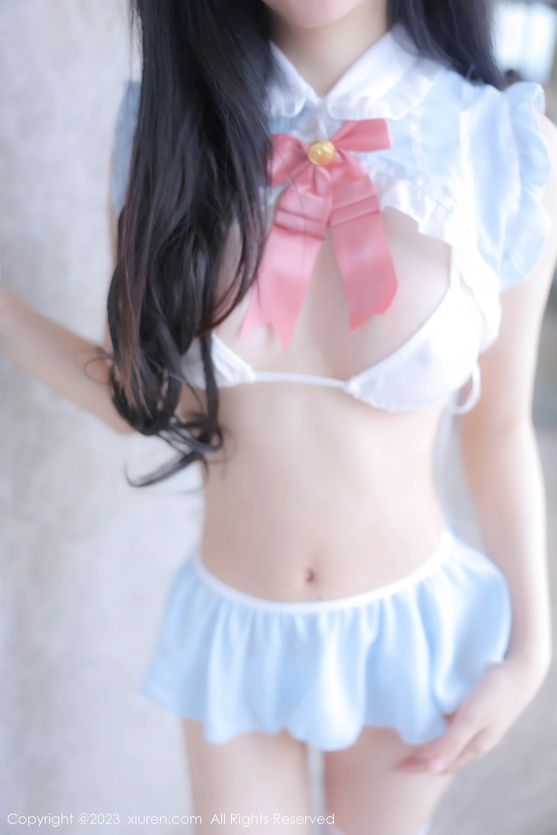 [XiuRen秀人网] No.7134 幼幼 丝袜美腿 - 爱照片