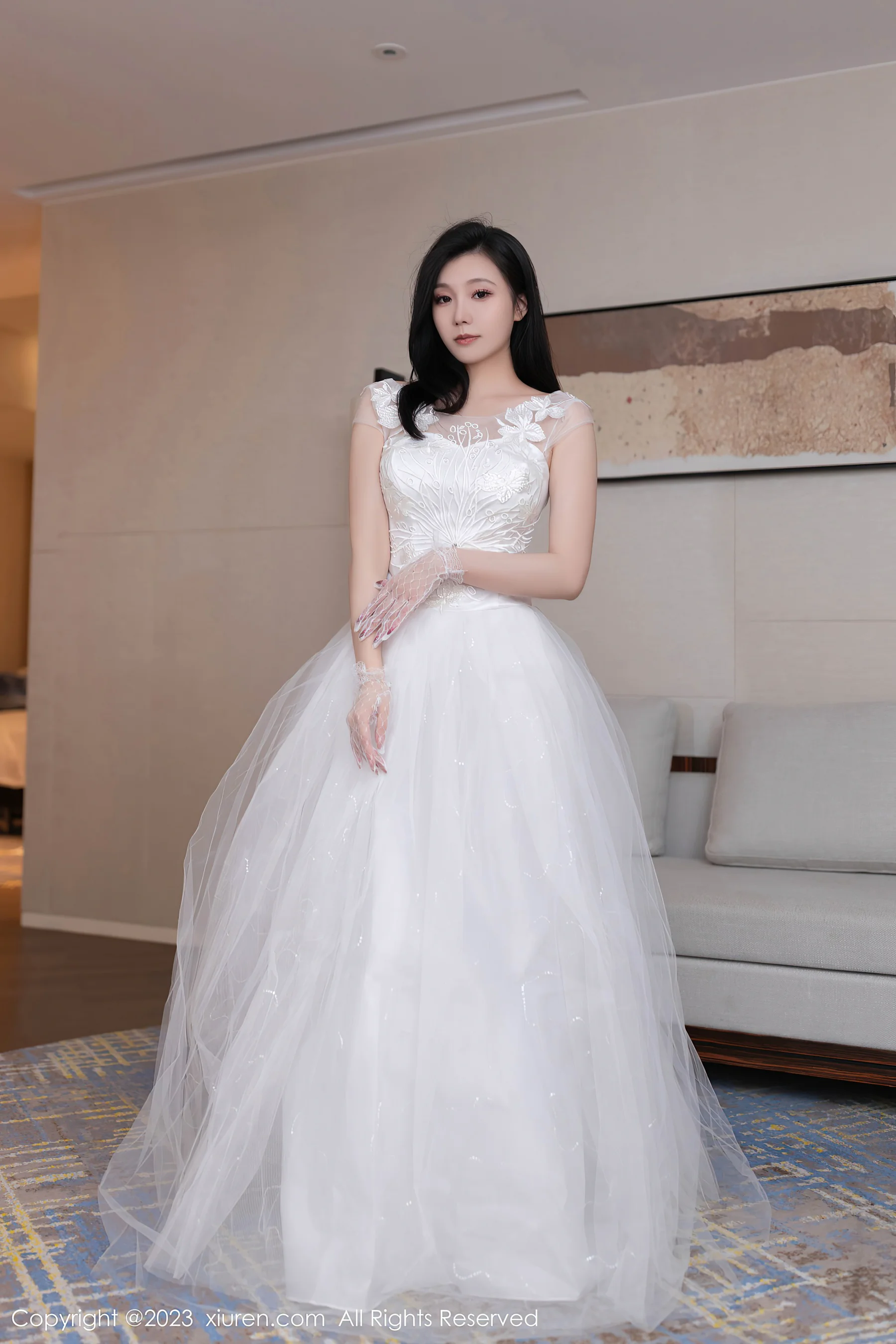 [XiuRen秀人网] No.7201 安然anran 婚纱美腿 - 爱照片