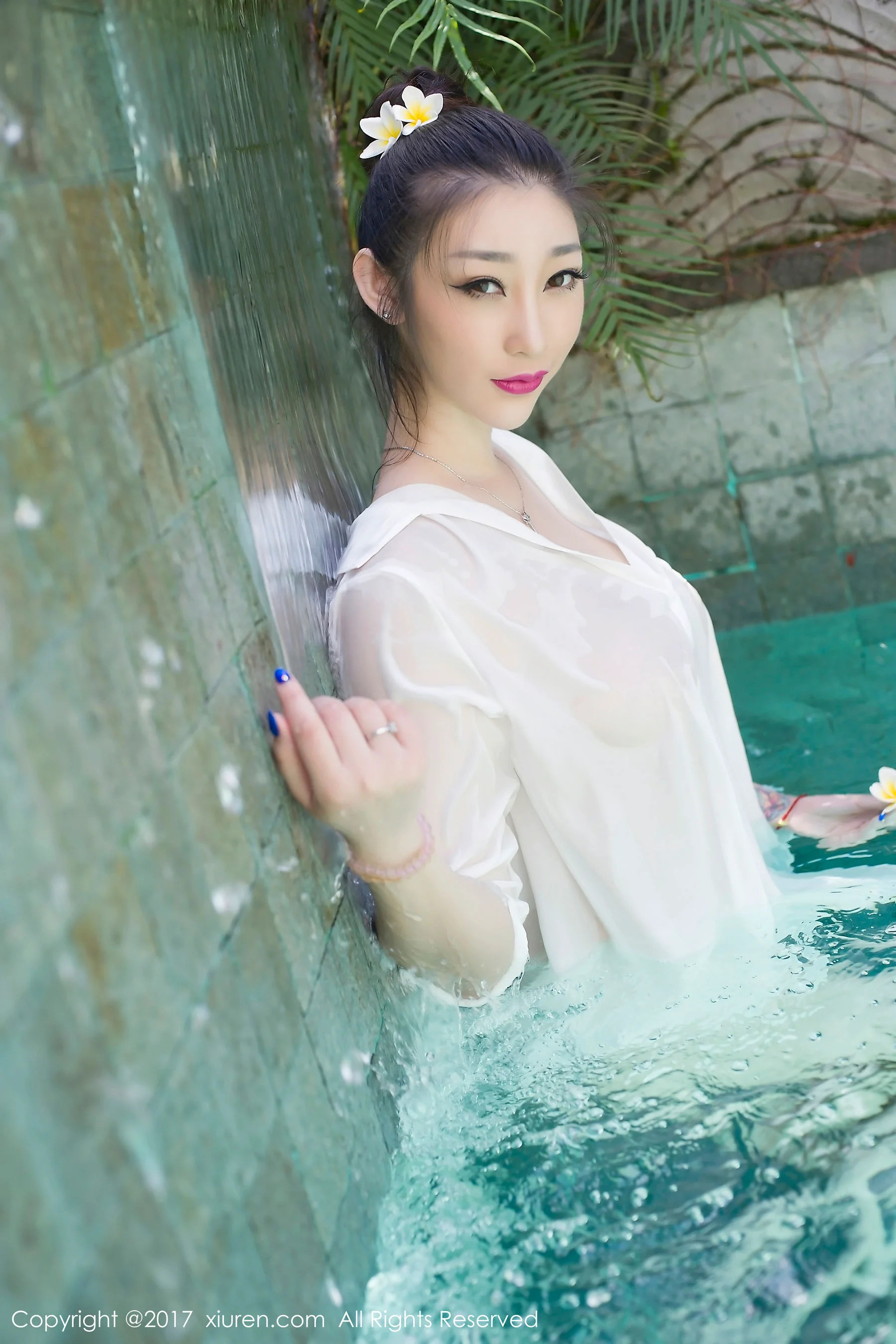 妲己_Toxic《衬衫湿身+泡泡浴》 [秀人网XIUREN] No.781 写真集 - 爱照片