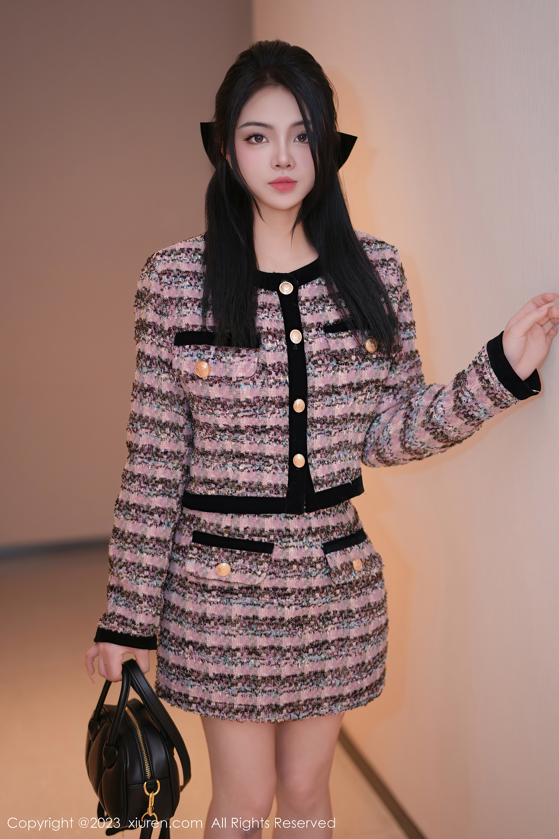 [XiuRen秀人网] No.7877 媛宝儿boa 美腿清纯 - 爱照片