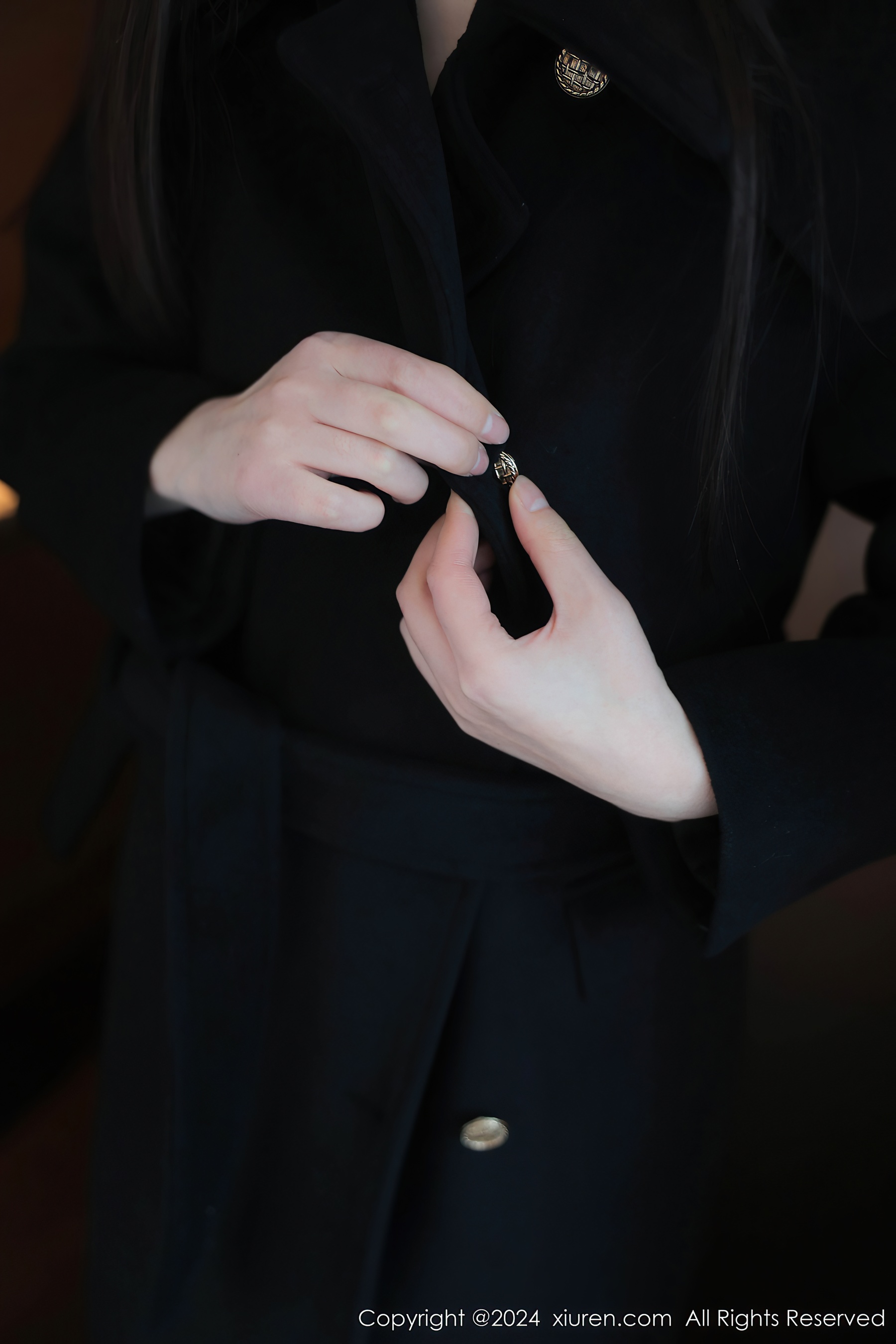 [XiuRen秀人网] No.8152 晚苏susu 黑丝美腿 - 爱照片