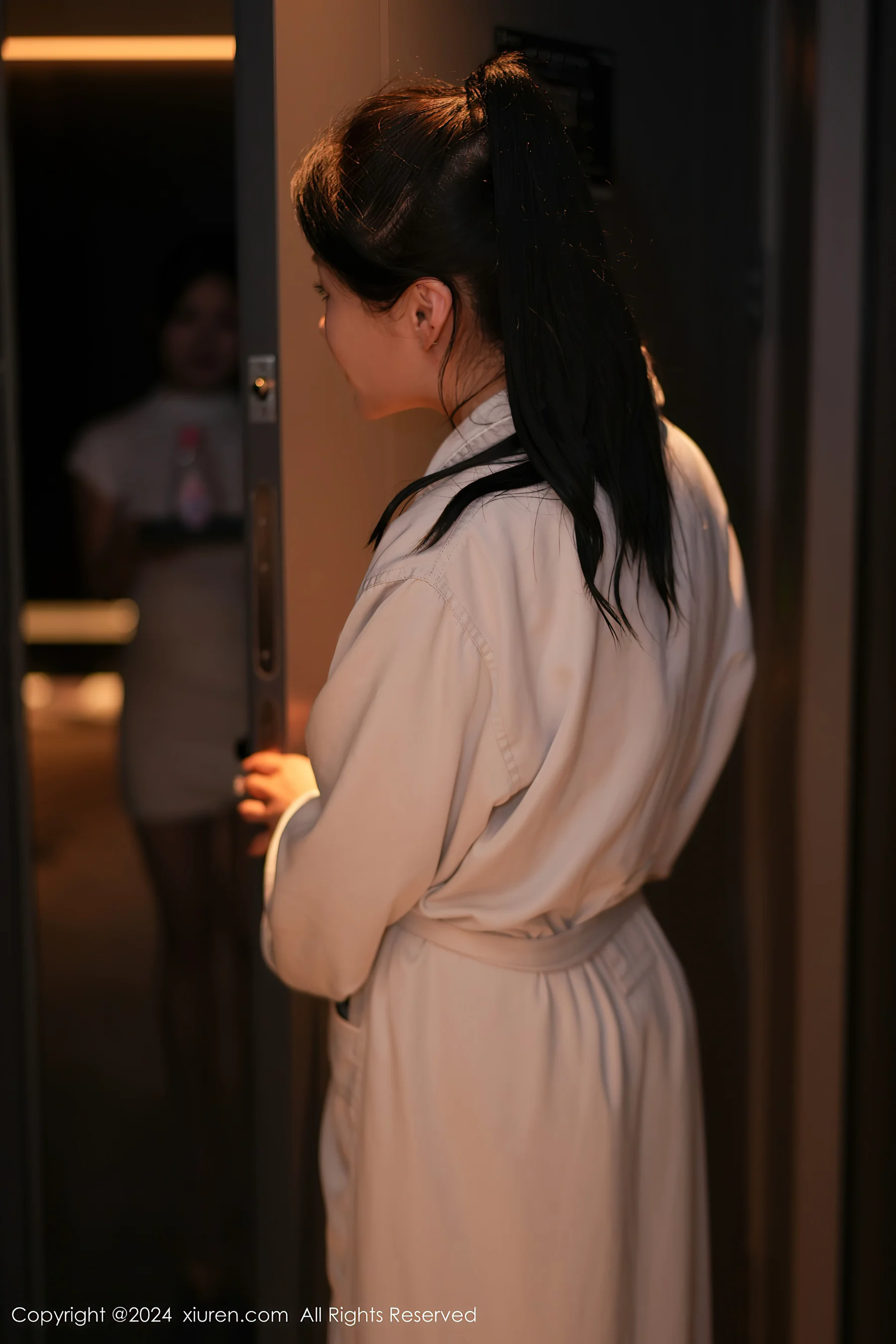 [XiuRen秀人网] No.8350 林幼一 性感美乳 - 爱照片