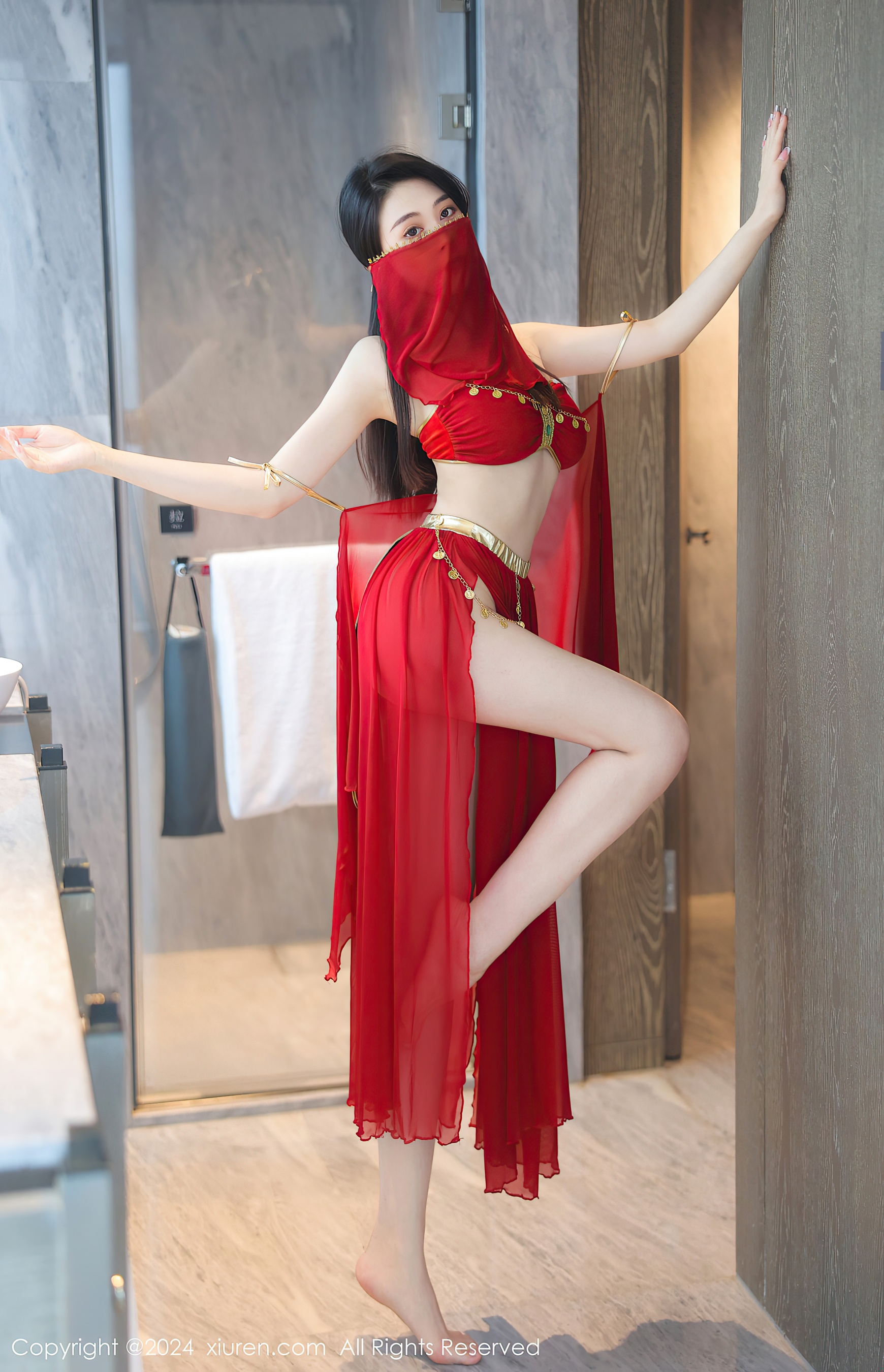 [XiuRen秀人网] No.8420 清妙 长裙美腿 - 爱照片