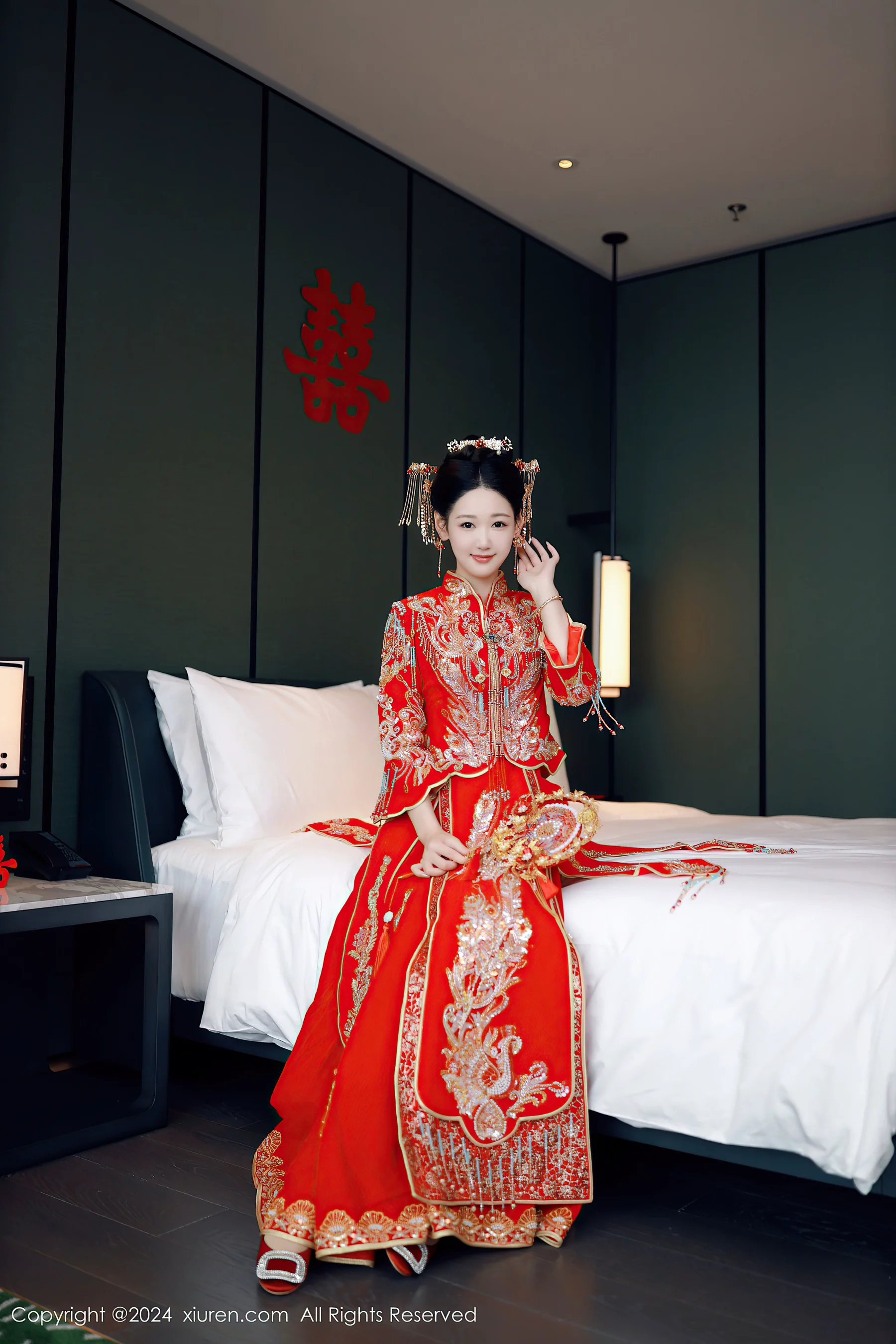 [XiuRen秀人网] No.8972 唐安琪 丝袜美腿 - 爱照片