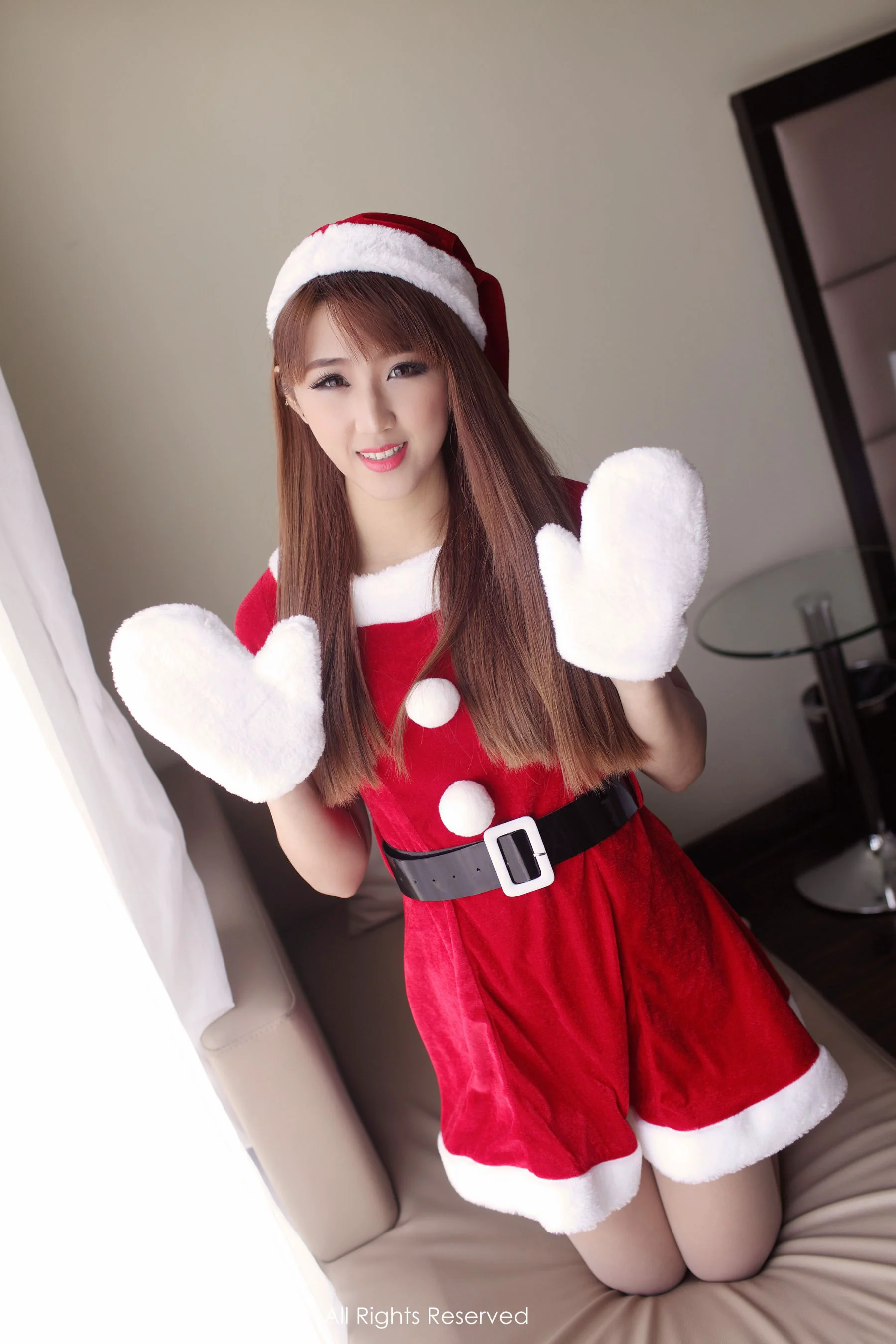 区静瑶《小女生yoyo》 [秀人网XiuRen] No.091 写真集 - 爱照片