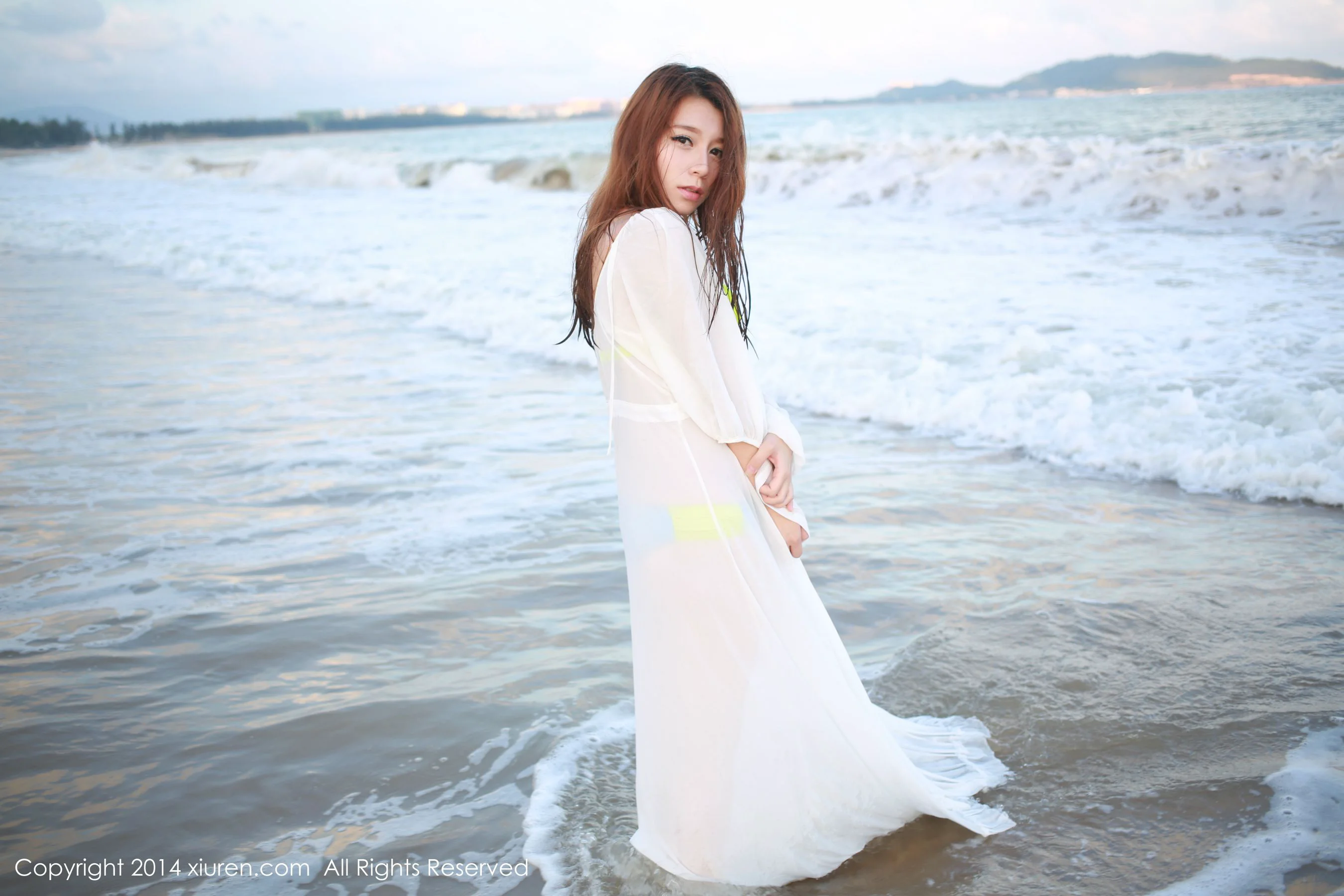 Vetiver嘉宝贝儿《三亚海边风情》 [秀人网XiuRen] No.165 写真集 - 爱照片