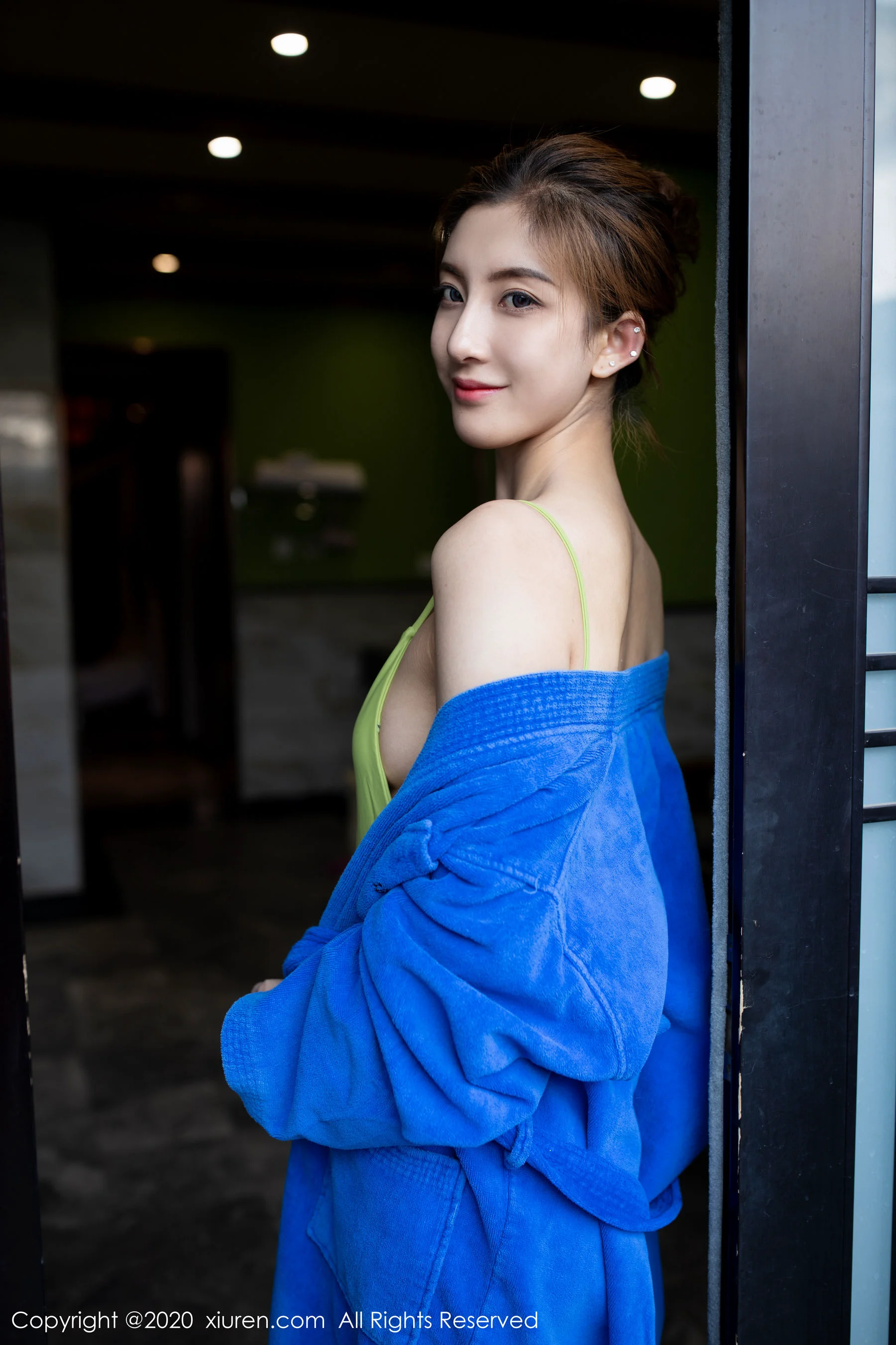 [秀人XiuRen] No.2207 林文文yooki 《 死库水》 写真集 - 爱照片